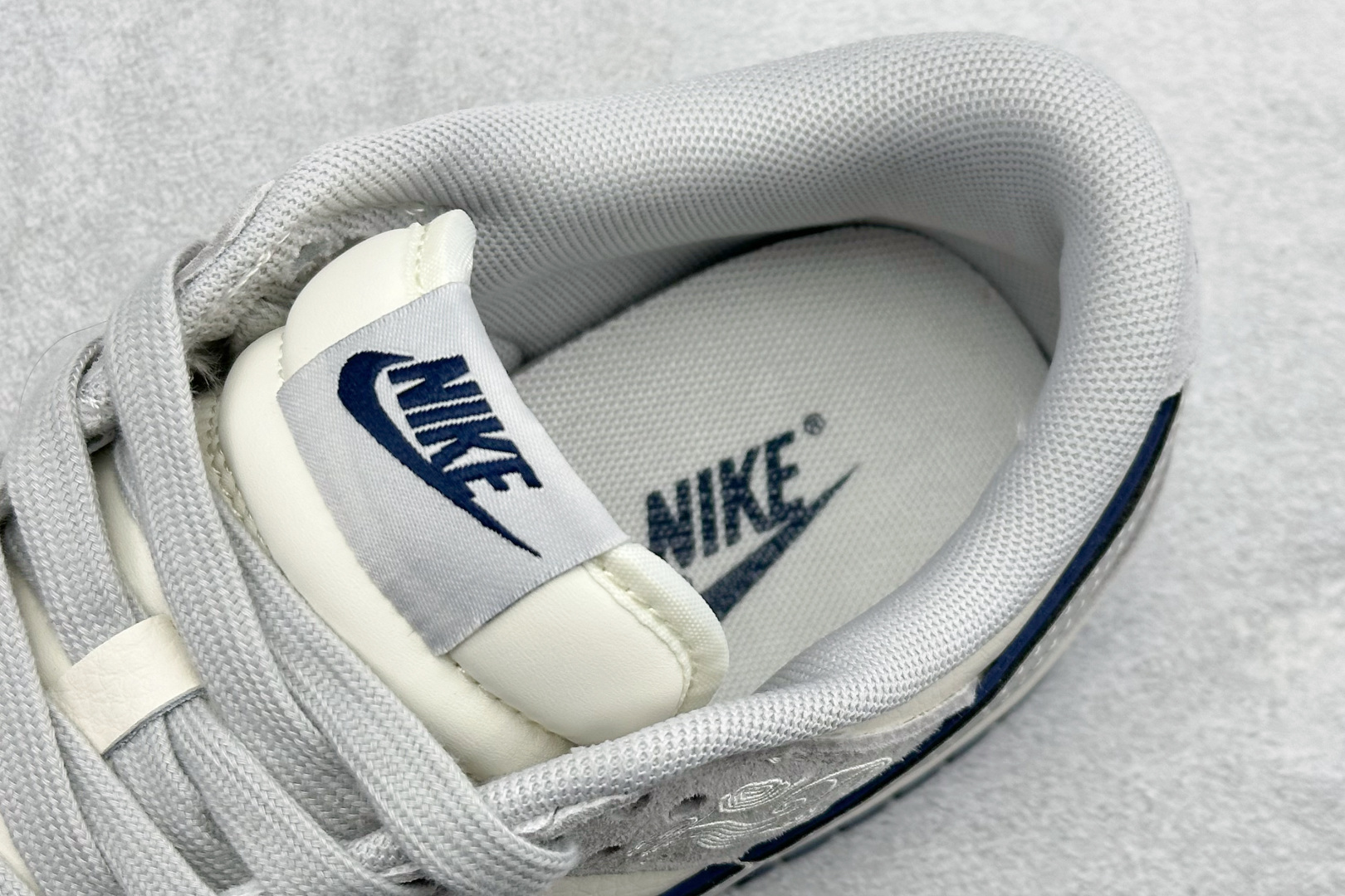 Nike SB Dunk Low RETRO 2026马年限定 高端定制 低帮休闲板鞋 MY9969-901 Nike SB Dunk Low RETRO 2026马年限定 高端定制 低帮休闲板鞋 MY9969-901