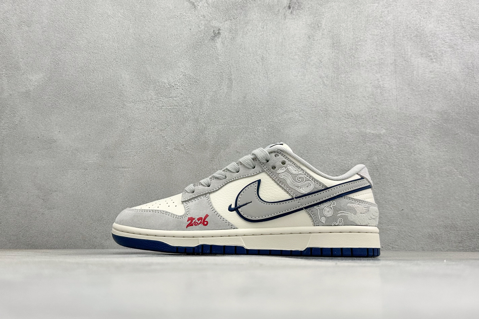 Nike SB Dunk Low RETRO 2026马年限定 高端定制 低帮休闲板鞋 MY9969-901 Nike SB Dunk Low RETRO 2026马年限定 高端定制 低帮休闲板鞋 MY9969-901