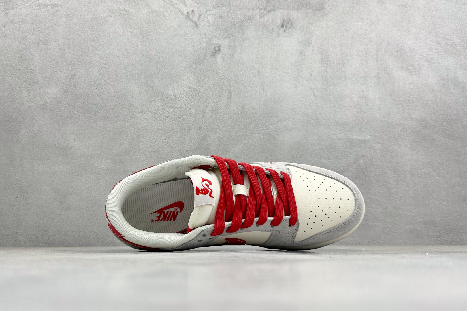Nike SB Dunk Low RETRO 2026马年限定 高端定制 低帮休闲板鞋 FC1688-242-Top High Quatity Cheap Sneakers Fashion Clothing Clothes Bags handbags Shoes of all Brand wholesale With The best Quality And Beautiful Price from China Factory Chinese suppliers wholesaler seller Nike SB Dunk Low RETRO 2026马年限定 高端定制 低帮休闲板鞋 FC1688-242