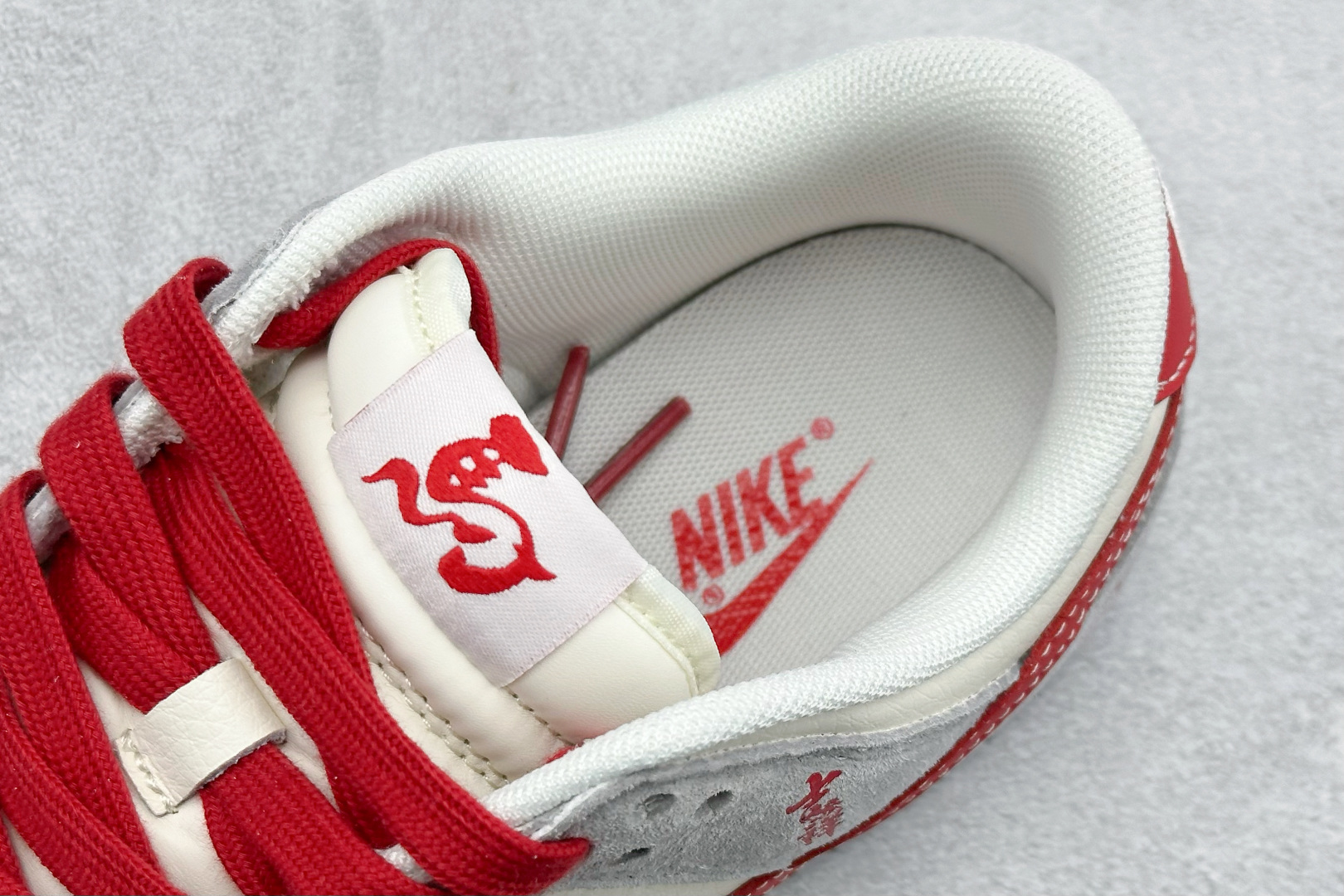 Nike SB Dunk Low RETRO 2026马年限定 高端定制 低帮休闲板鞋 FC1688-242-Top High Quatity Cheap Sneakers Fashion Clothing Clothes Bags handbags Shoes of all Brand wholesale With The best Quality And Beautiful Price from China Factory Chinese suppliers wholesaler seller Nike SB Dunk Low RETRO 2026马年限定 高端定制 低帮休闲板鞋 FC1688-242