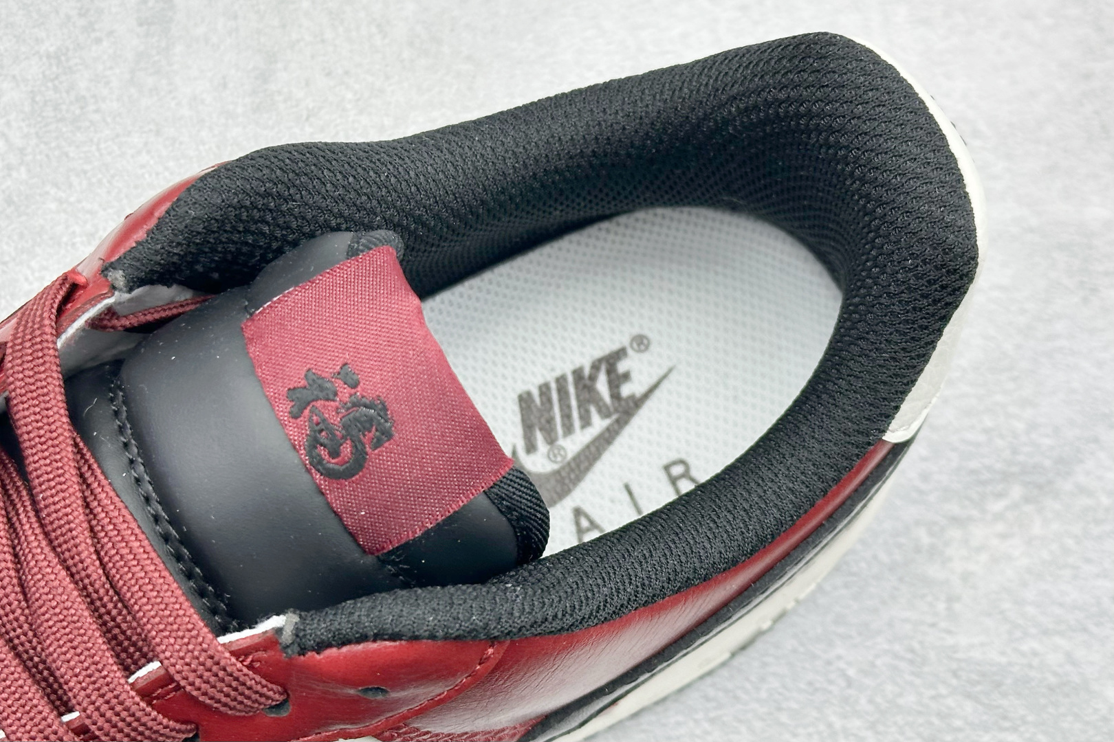 SC版Nike Air Force 1'07 Low 马年限定 栆红奶白 空军一号低帮休闲板鞋 HF3148-102-Top High Quatity Cheap Sneakers Fashion Clothing Clothes Bags handbags Shoes of all Brand wholesale With The best Quality And Beautiful Price from China Factory Chinese suppliers wholesaler seller SC版Nike Air Force 1'07 Low 马年限定 栆红奶白 空军一号低帮休闲板鞋 HF3148-102