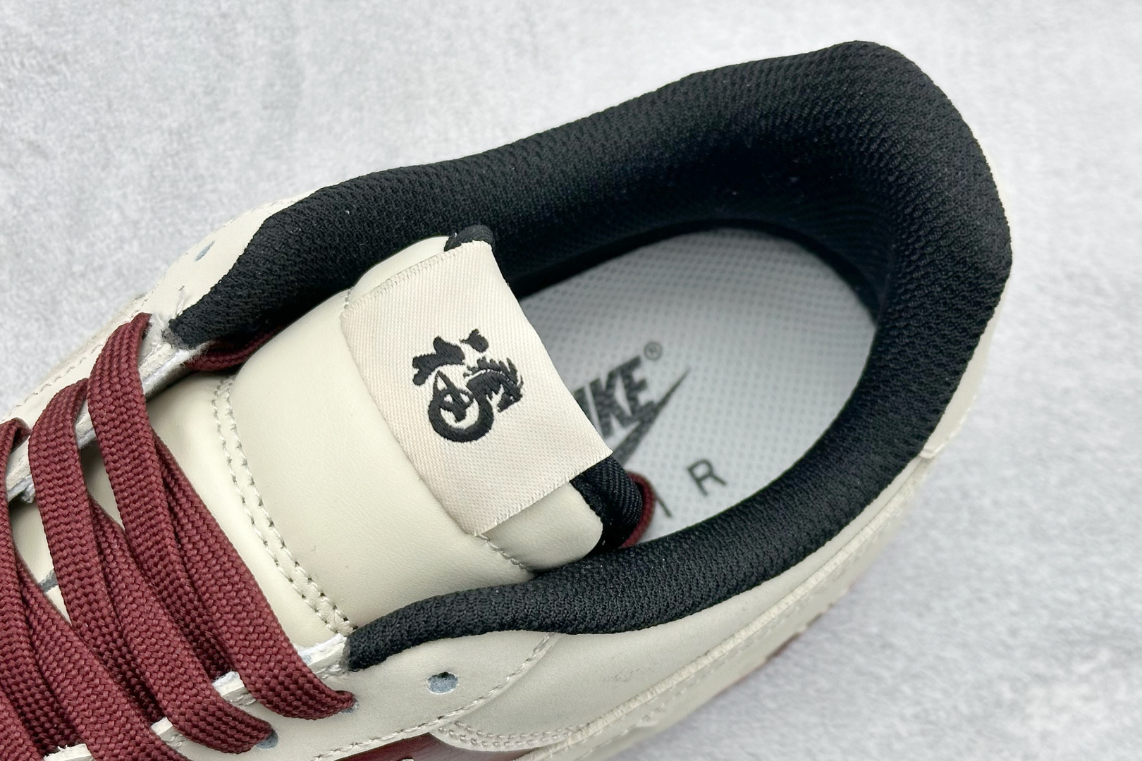 SC版Nike Air Force 1'07 Low 马年限定 米脂胭红 空军一号低帮休闲板鞋 NH0601-514 SC版Nike Air Force 1'07 Low 马年限定 米脂胭红 空军一号低帮休闲板鞋 NH0601-514