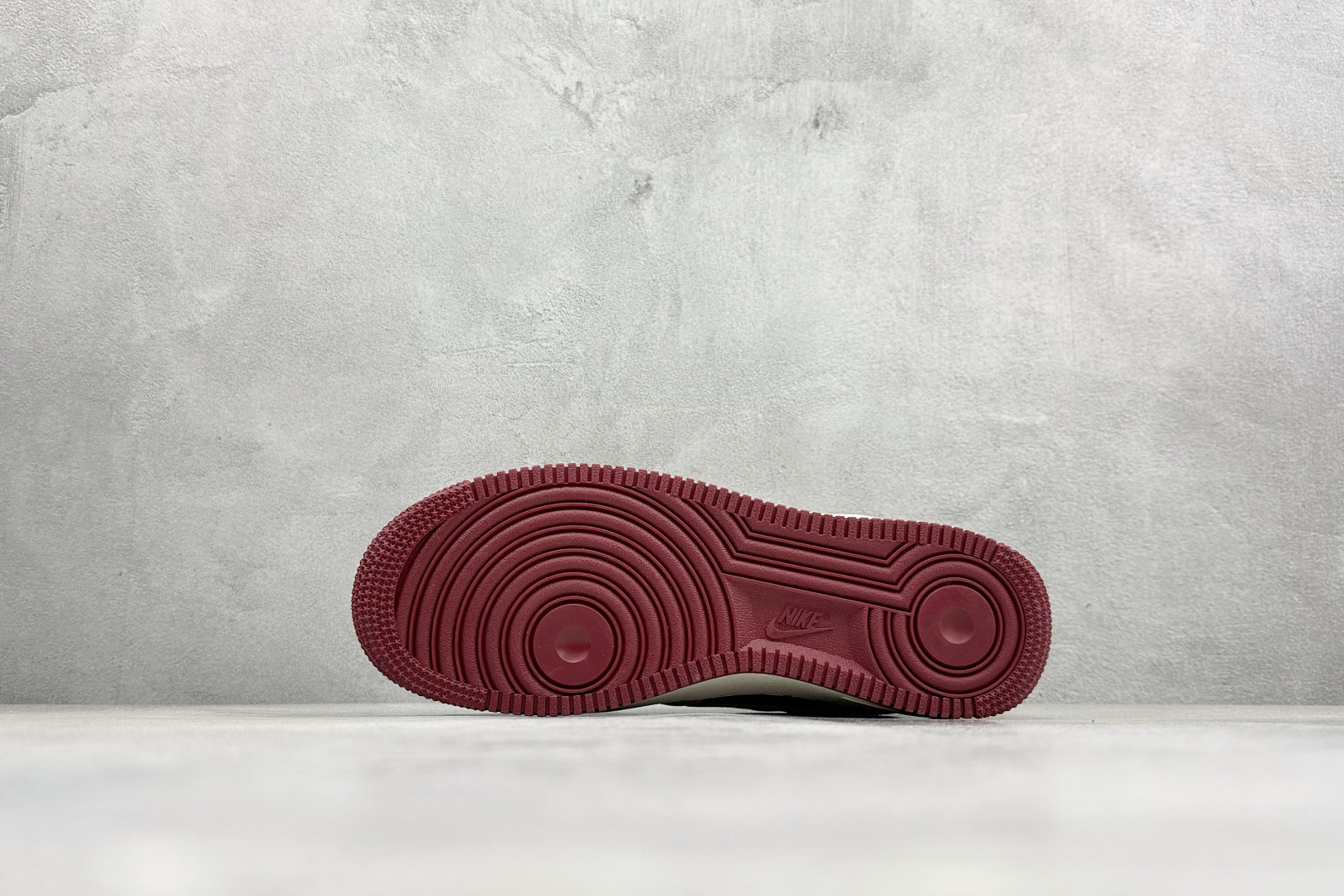 SC版Nike Air Force 1'07 Low 马年限定 米脂胭红 空军一号低帮休闲板鞋 NH0601-514 SC版Nike Air Force 1'07 Low 马年限定 米脂胭红 空军一号低帮休闲板鞋 NH0601-514