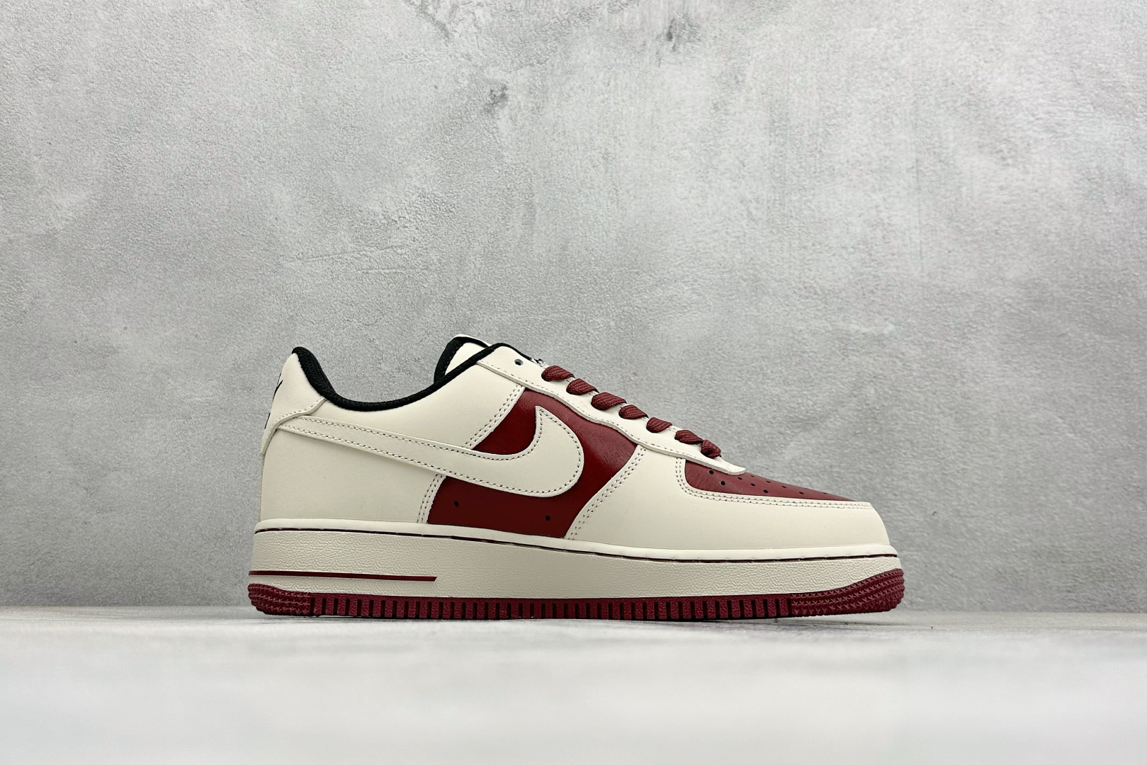 SC版Nike Air Force 1'07 Low 马年限定 米脂胭红 空军一号低帮休闲板鞋 NH0601-514 SC版Nike Air Force 1'07 Low 马年限定 米脂胭红 空军一号低帮休闲板鞋 NH0601-514