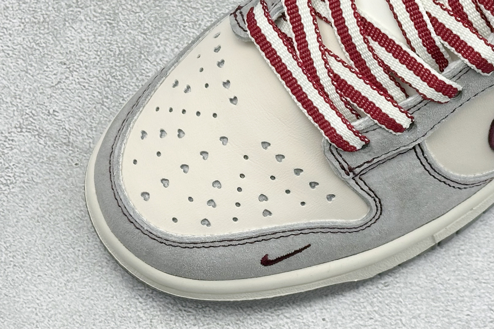 SC版Nike SB Dunk Low 情人节限定 天若有情 高端定制 低帮休闲板鞋 SG6688-009-Top High Quatity Cheap Sneakers Fashion Clothing Clothes Bags handbags Shoes of all Brand wholesale With The best Quality And Beautiful Price from China Factory Chinese suppliers wholesaler seller SC版Nike SB Dunk Low 情人节限定 天若有情 高端定制 低帮休闲板鞋 SG6688-009