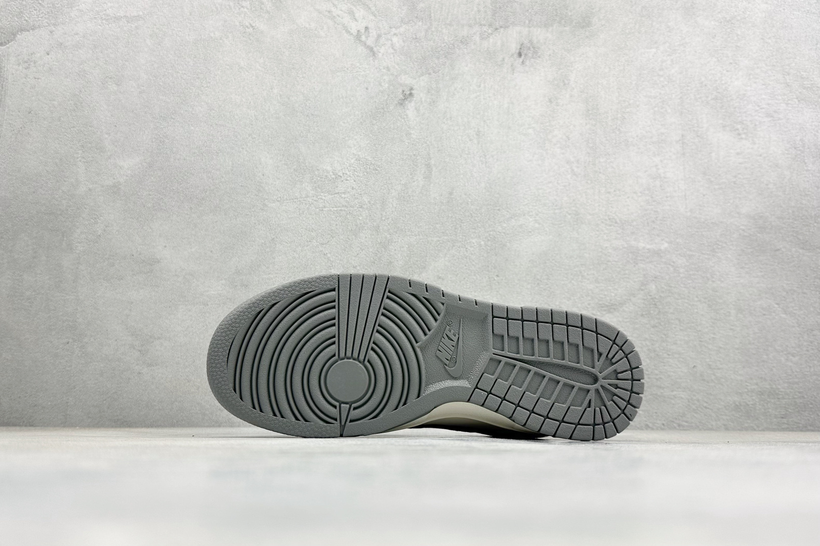 SC版Nike SB Dunk Low 情人节限定 天若有情 高端定制 低帮休闲板鞋 SG6688-009-Top High Quatity Cheap Sneakers Fashion Clothing Clothes Bags handbags Shoes of all Brand wholesale With The best Quality And Beautiful Price from China Factory Chinese suppliers wholesaler seller SC版Nike SB Dunk Low 情人节限定 天若有情 高端定制 低帮休闲板鞋 SG6688-009