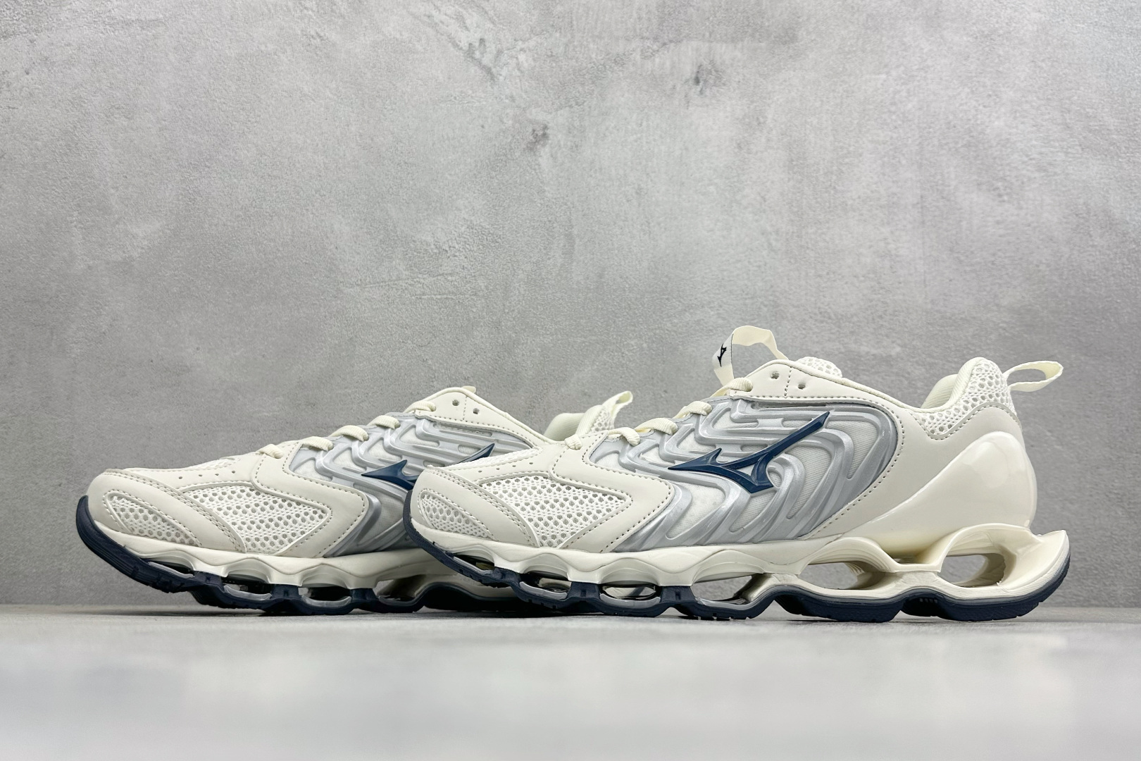 Mizuno 美津侬 WAVE PROPHECY 14S 复古时尚休闲舒适运动跑步鞋 J1GC25