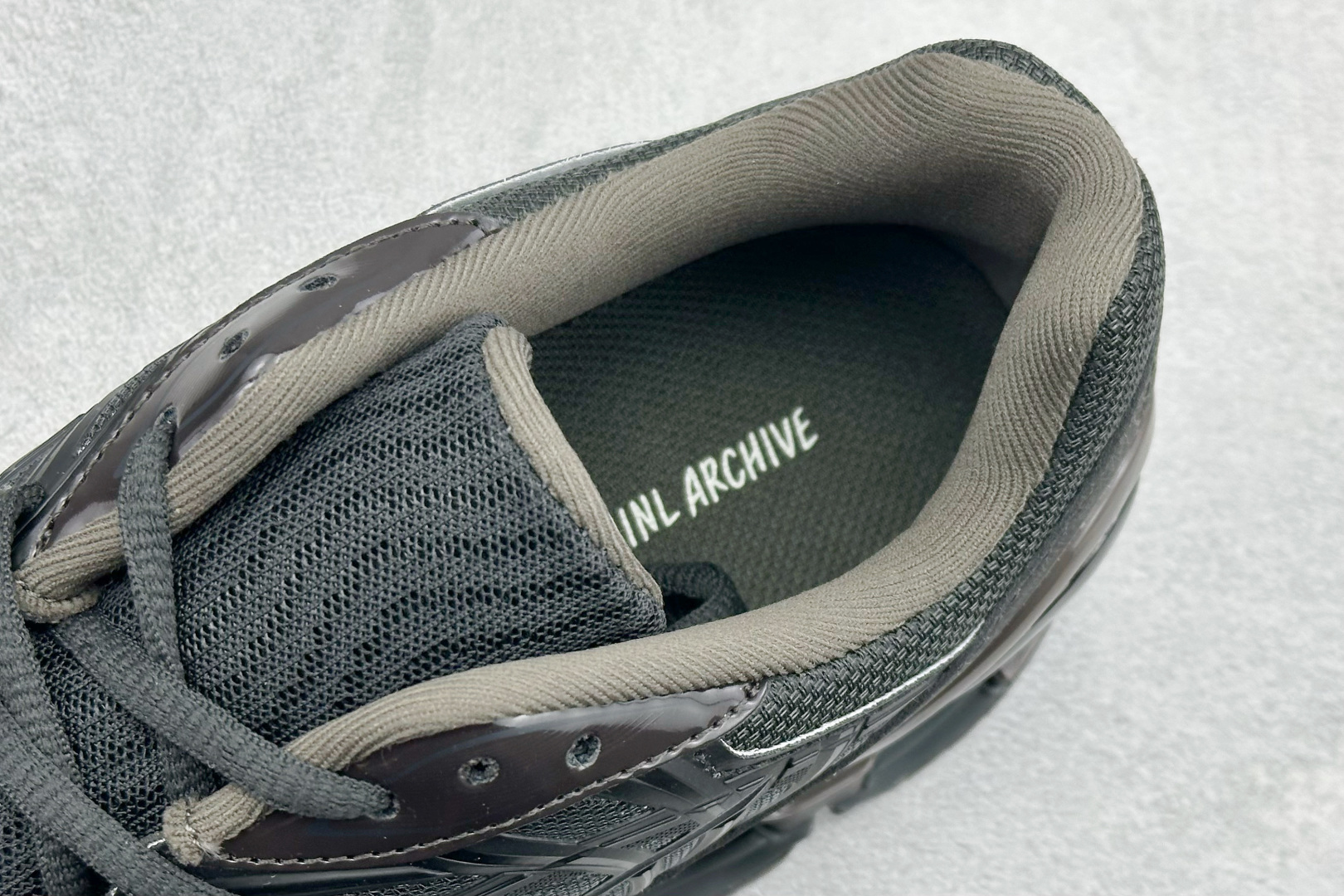 260 Mizuno 美津侬 WAVE PROPHECY LS 复古时尚休闲舒适运动跑步鞋 D1GD24-Chinese UA Cheap High Quatity Brand Clothes Bags handbags Sneakers wholesale wholesaler seller from China Factory suppliers Fashion Clothing Shoes best Quality Beautiful Price 260 Mizuno 美津侬 WAVE PROPHECY LS 复古时尚休闲舒适运动跑步鞋 D1GD24