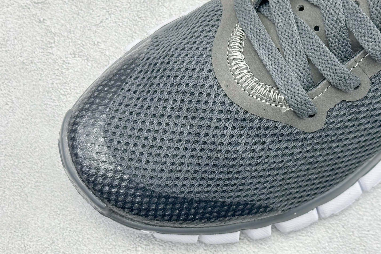 130 NIKE FREE 3.0 V2 耐克赤足轻便跑鞋 816568-006-Chinese UA Cheap High Quatity Brand Clothes Bags handbags Sneakers wholesale wholesaler seller from China Factory suppliers Fashion Clothing Shoes best Quality Beautiful Price 130 NIKE FREE 3.0 V2 耐克赤足轻便跑鞋 816568-006