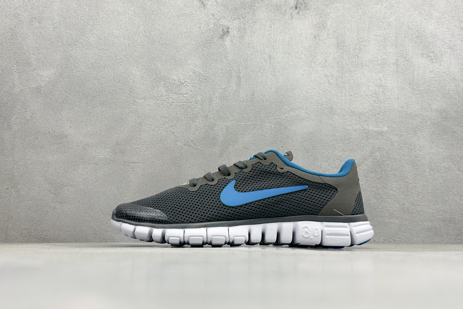 130 NIKE FREE 3.0 V2 耐克赤足轻便跑鞋 816568-006-Chinese UA Cheap High Quatity Brand Clothes Bags handbags Sneakers wholesale wholesaler seller from China Factory suppliers Fashion Clothing Shoes best Quality Beautiful Price 130 NIKE FREE 3.0 V2 耐克赤足轻便跑鞋 816568-006