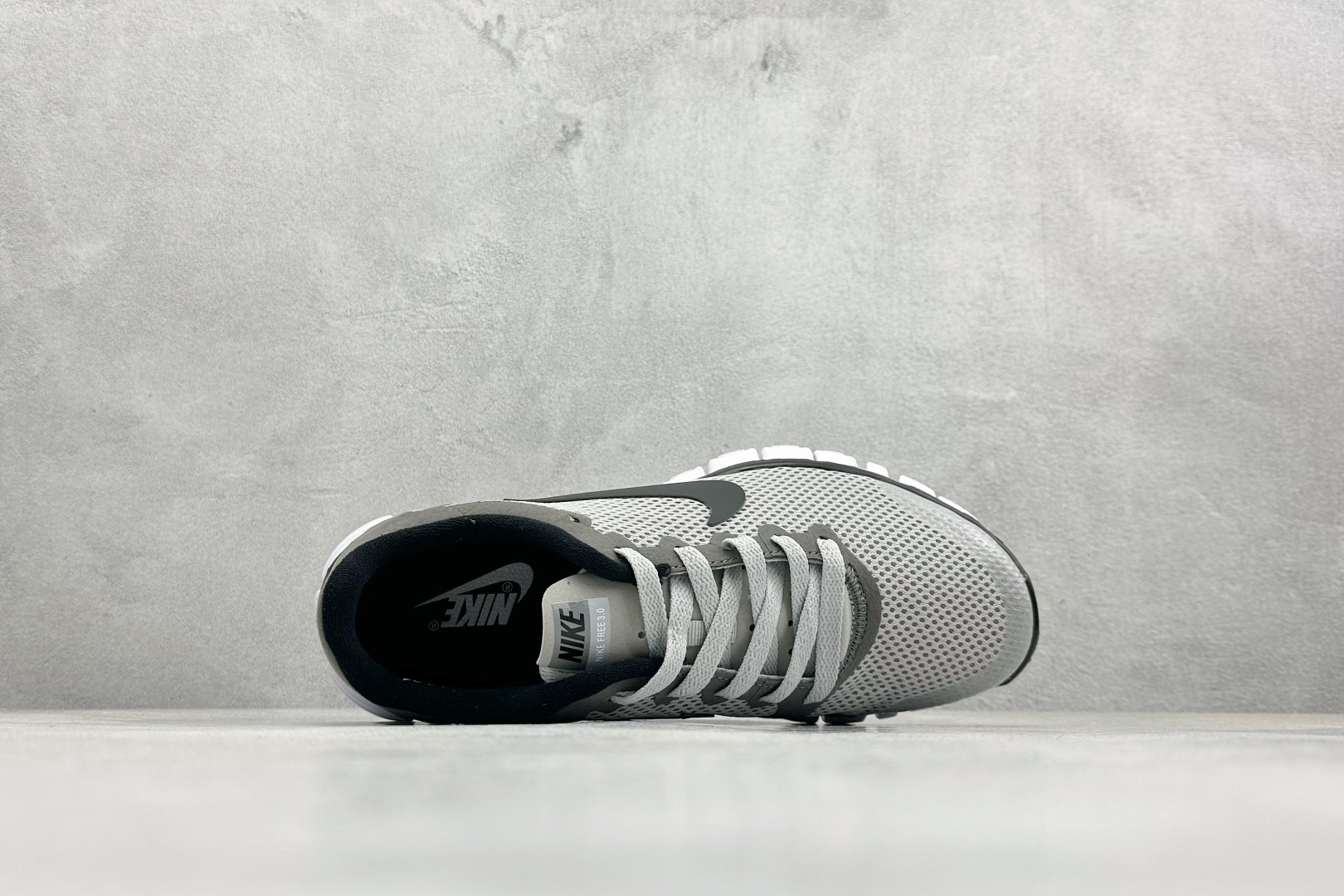 NIKE FREE 3.0 V2 耐克赤足轻便跑鞋 816568-005-Top High Quatity Cheap Sneakers Fashion Clothing Clothes Bags handbags Shoes of all Brand wholesale With The best Quality And Beautiful Price from China Factory Chinese suppliers wholesaler seller NIKE FREE 3.0 V2 耐克赤足轻便跑鞋 816568-005