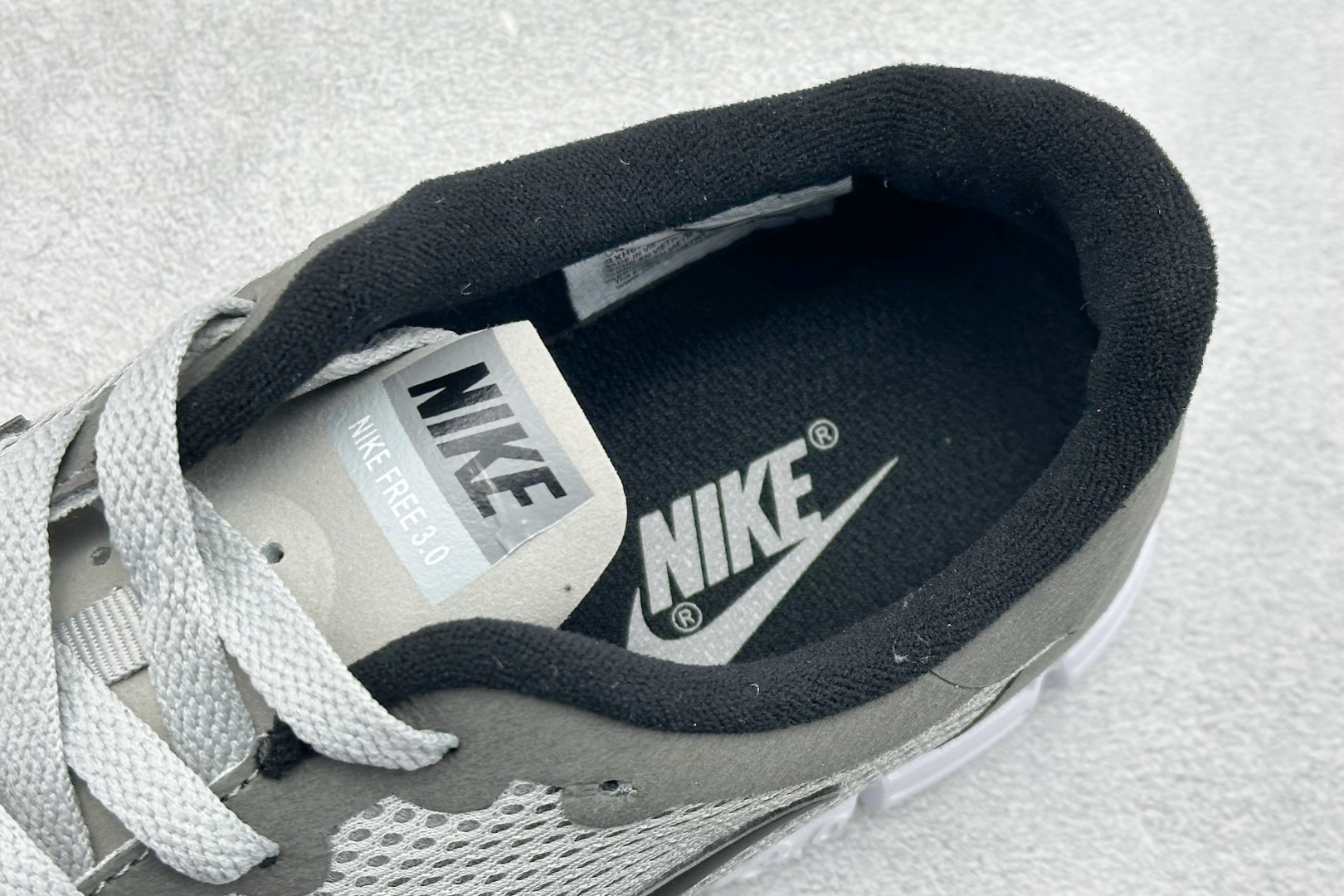 NIKE FREE 3.0 V2 耐克赤足轻便跑鞋 816568-005-Top High Quatity Cheap Sneakers Fashion Clothing Clothes Bags handbags Shoes of all Brand wholesale With The best Quality And Beautiful Price from China Factory Chinese suppliers wholesaler seller NIKE FREE 3.0 V2 耐克赤足轻便跑鞋 816568-005