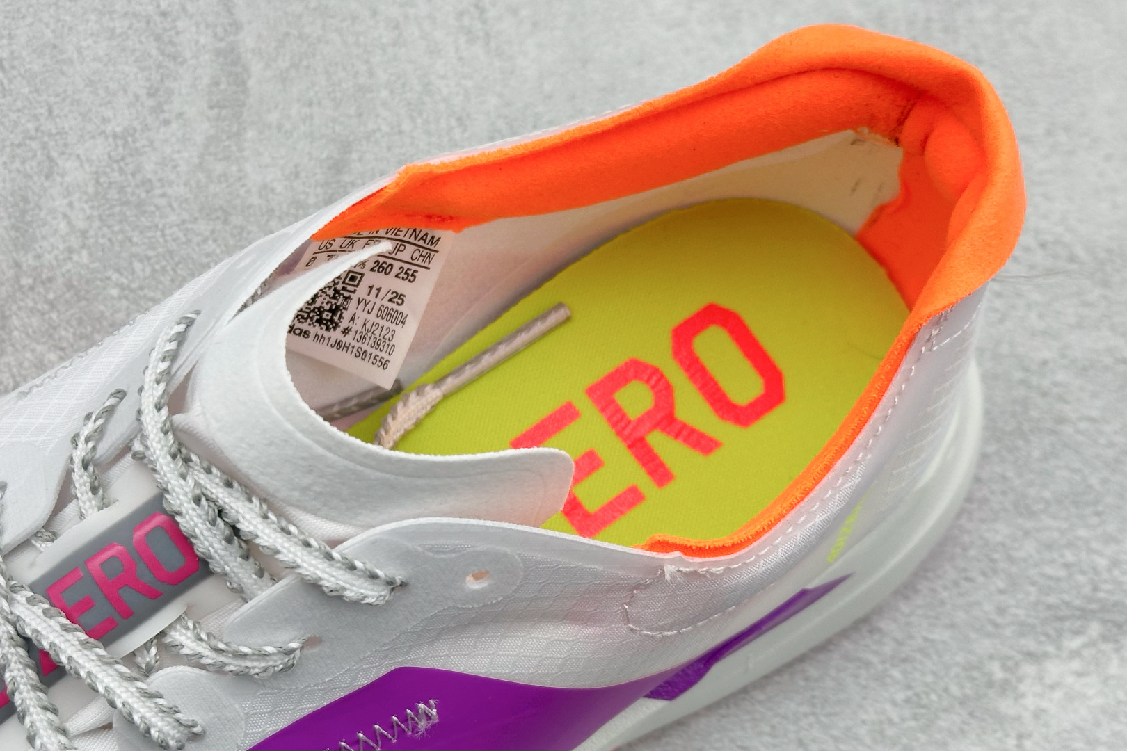 Adidas Adizero Adios PRO 4M 阿迪超轻透气缓震跑鞋 KJ2123-Top High Quatity Cheap Sneakers Fashion Clothing Clothes Bags handbags Shoes of all Brand wholesale With The best Quality And Beautiful Price from China Factory Chinese suppliers wholesaler seller Adidas Adizero Adios PRO 4M 阿迪超轻透气缓震跑鞋 KJ2123