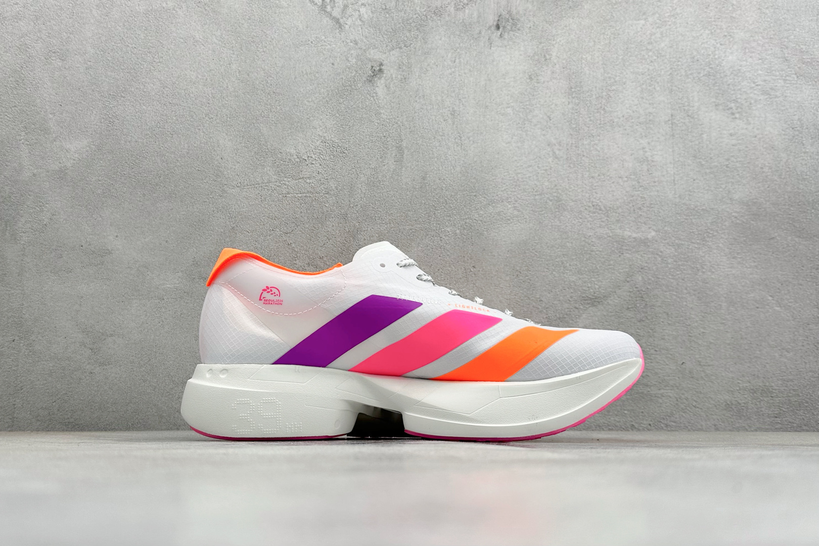 Adidas Adizero Adios PRO 4M 阿迪超轻透气缓震跑鞋 KJ2123-Top High Quatity Cheap Sneakers Fashion Clothing Clothes Bags handbags Shoes of all Brand wholesale With The best Quality And Beautiful Price from China Factory Chinese suppliers wholesaler seller Adidas Adizero Adios PRO 4M 阿迪超轻透气缓震跑鞋 KJ2123