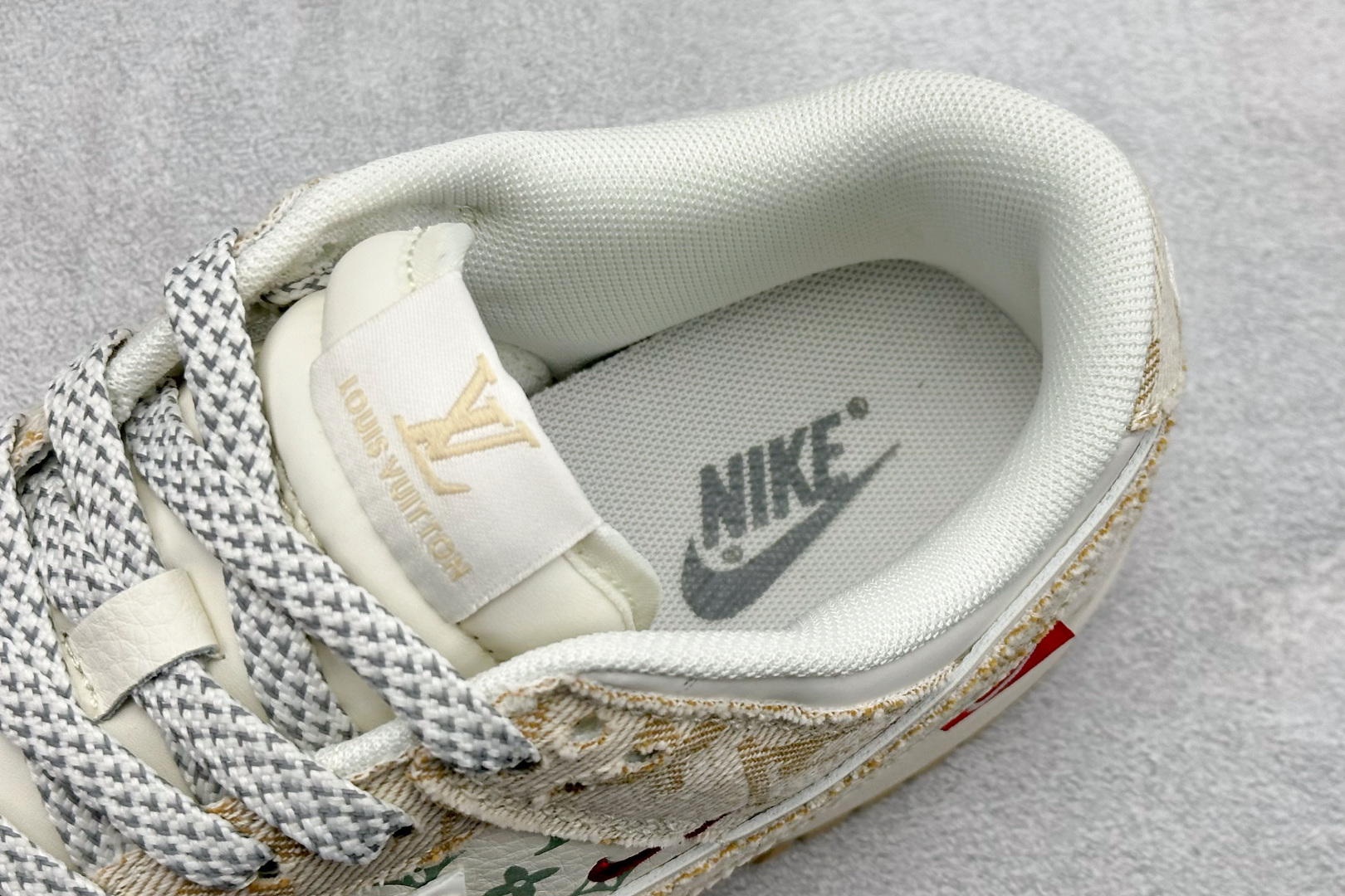 Nike Dunk Low Retro LV联名 周年高端定制 低帮休闲板鞋 YX5066-352-Top High Quatity Cheap Sneakers Fashion Clothing Clothes Bags handbags Shoes of all Brand wholesale With The best Quality And Beautiful Price from China Factory Chinese suppliers wholesaler seller Nike Dunk Low Retro LV联名 周年高端定制 低帮休闲板鞋 YX5066-352