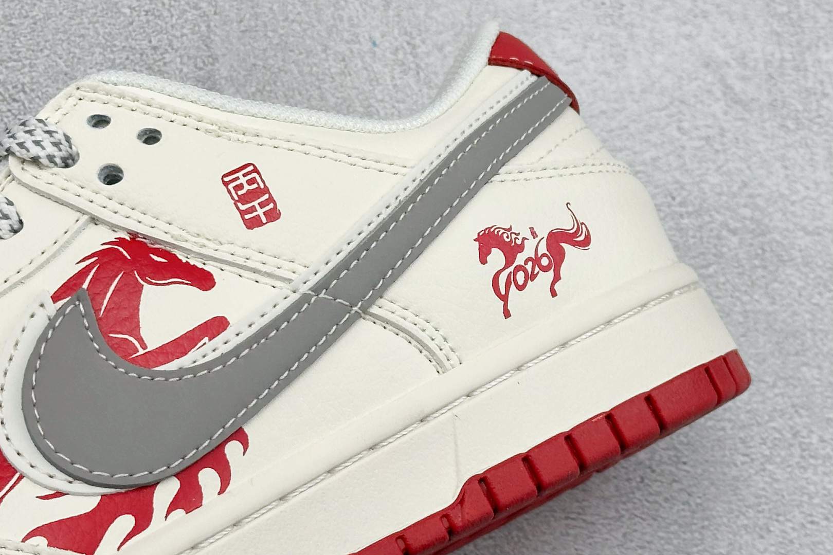 Nike SB Dunk Low RETRO 马年限定 高端定制 低帮休闲板鞋 ZH2598-805-Top High Quatity Cheap Sneakers Fashion Clothing Clothes Bags handbags Shoes of all Brand wholesale With The best Quality And Beautiful Price from China Factory Chinese suppliers wholesaler seller Nike SB Dunk Low RETRO 马年限定 高端定制 低帮休闲板鞋 ZH2598-805