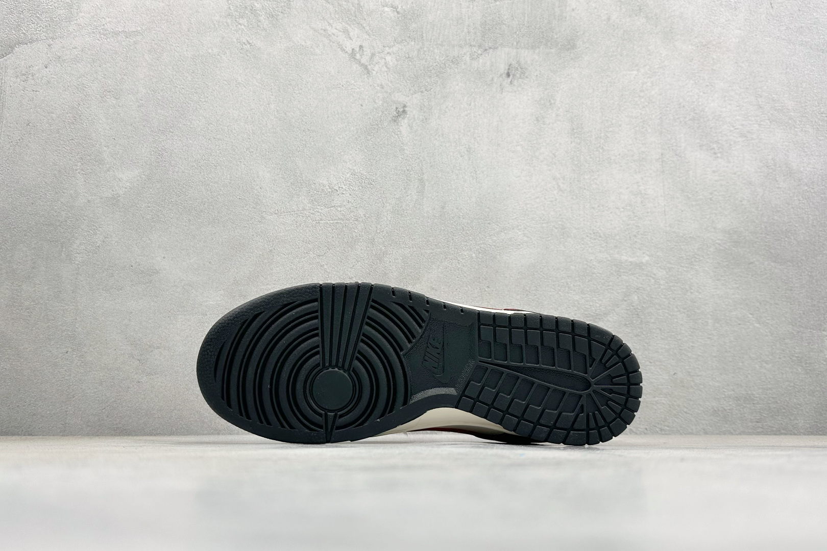 Nike SB Dunk Low RETRO 马年限定 高端定制 低帮休闲板鞋 FC1688-243-Top High Quatity Cheap Sneakers Fashion Clothing Clothes Bags handbags Shoes of all Brand wholesale With The best Quality And Beautiful Price from China Factory Chinese suppliers wholesaler seller Nike SB Dunk Low RETRO 马年限定 高端定制 低帮休闲板鞋 FC1688-243