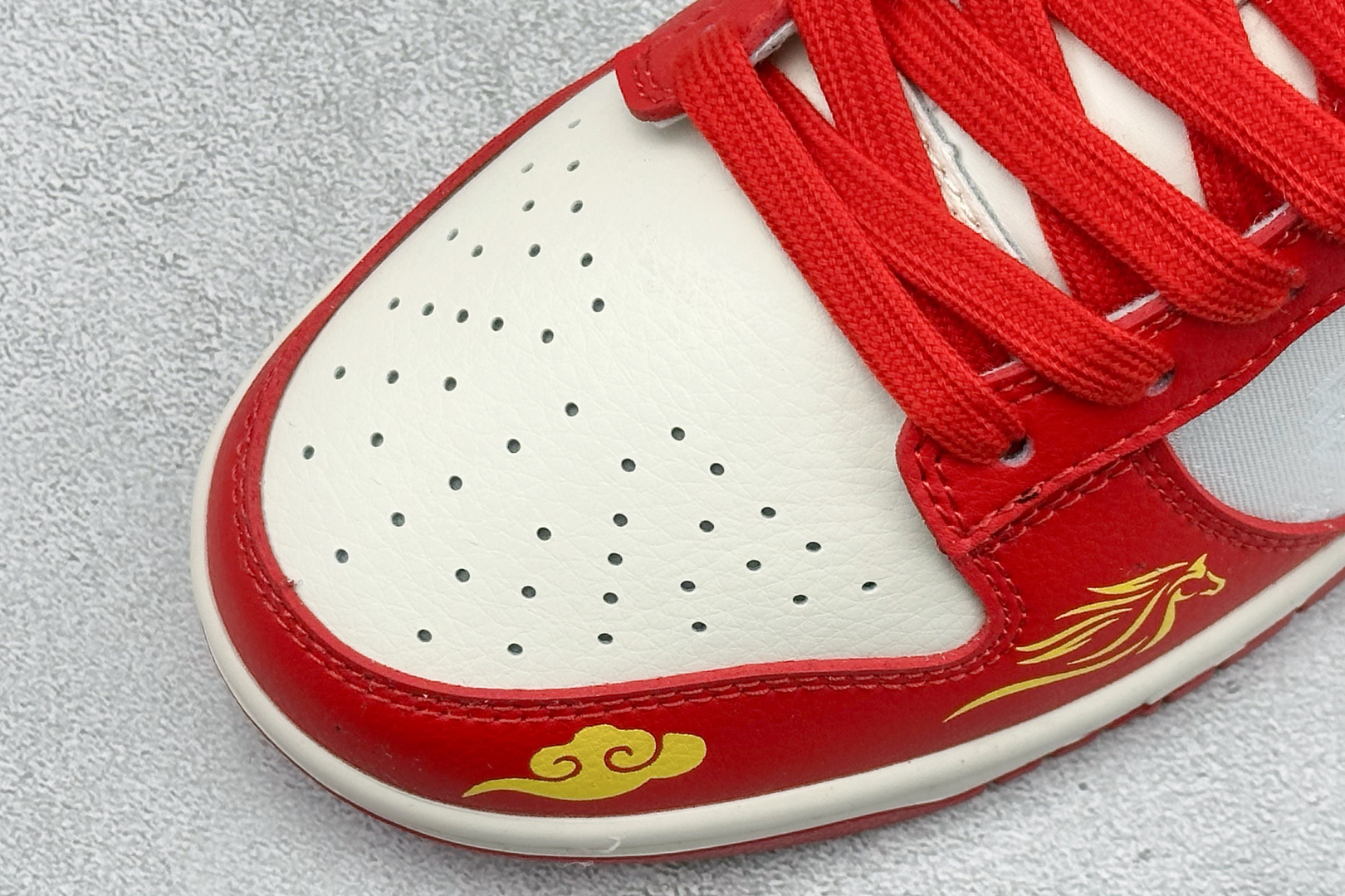 Nike SB Dunk Low RETRO 马年限定 高端定制 低帮休闲板鞋 YX5066-400-Top High Quatity Cheap Sneakers Fashion Clothing Clothes Bags handbags Shoes of all Brand wholesale With The best Quality And Beautiful Price from China Factory Chinese suppliers wholesaler seller Nike SB Dunk Low RETRO 马年限定 高端定制 低帮休闲板鞋 YX5066-400