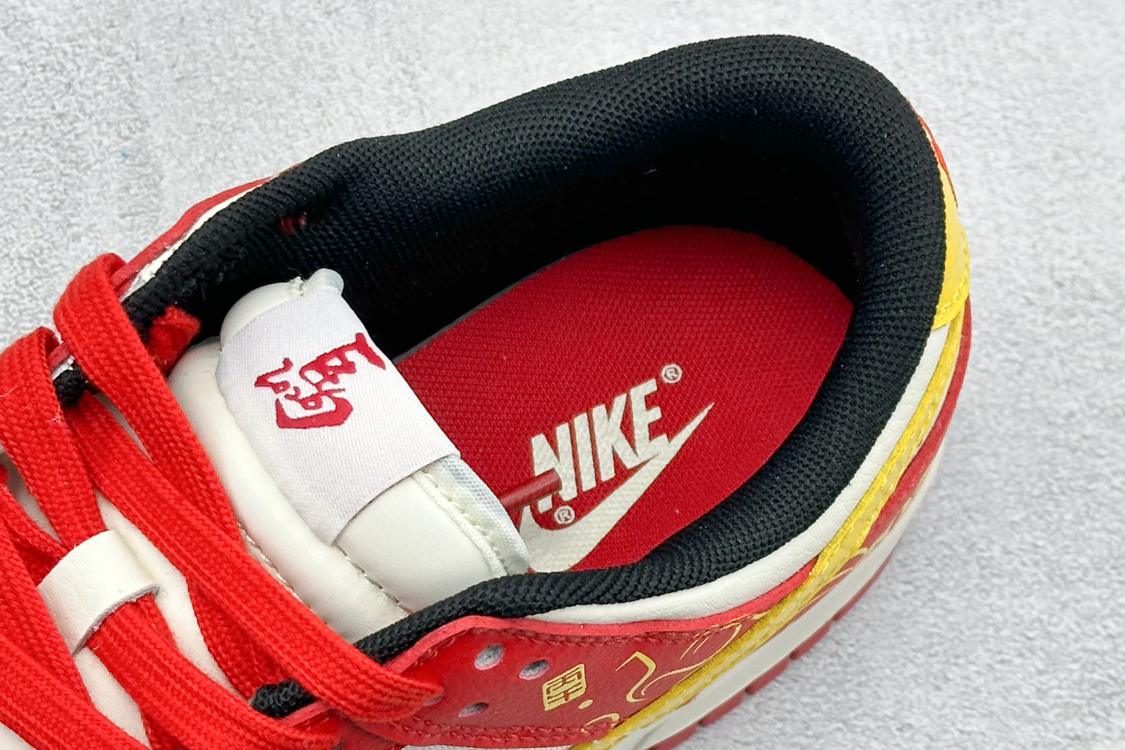 Nike SB Dunk Low RETRO 马年限定 高端定制 低帮休闲板鞋 YX5066-400-Top High Quatity Cheap Sneakers Fashion Clothing Clothes Bags handbags Shoes of all Brand wholesale With The best Quality And Beautiful Price from China Factory Chinese suppliers wholesaler seller Nike SB Dunk Low RETRO 马年限定 高端定制 低帮休闲板鞋 YX5066-400
