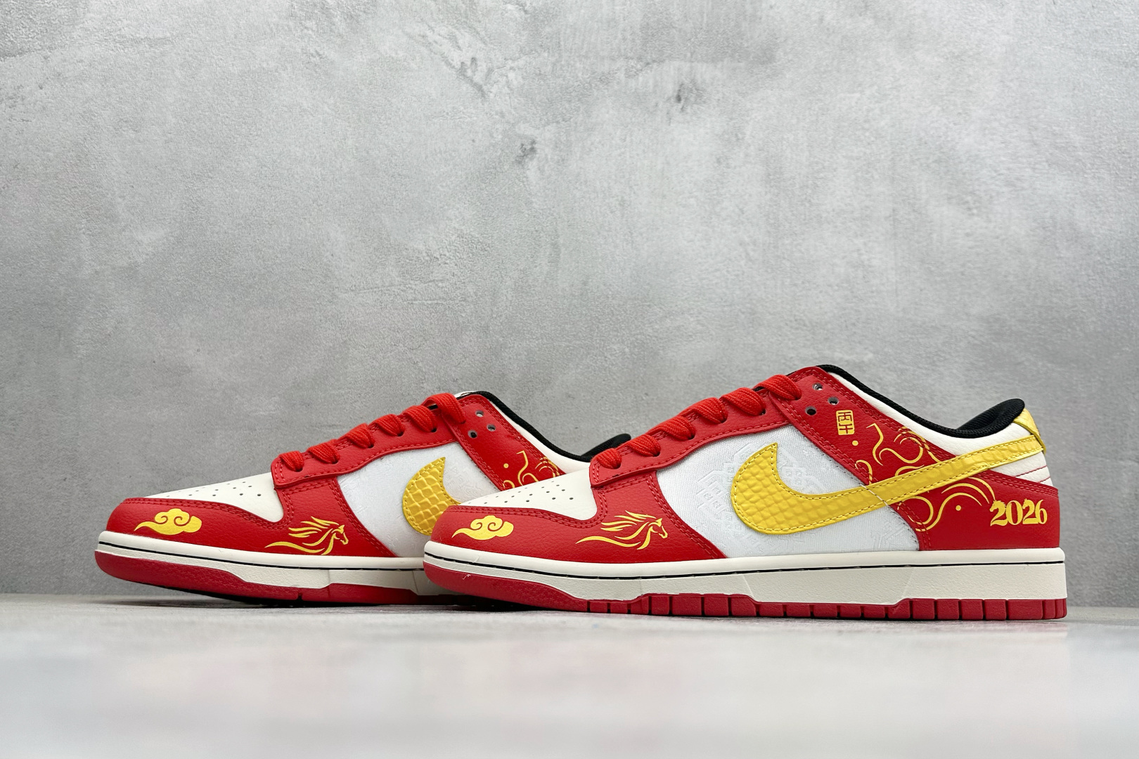 Nike SB Dunk Low RETRO 马年限定 高端定制 低帮休闲板鞋 YX5066-400-Top High Quatity Cheap Sneakers Fashion Clothing Clothes Bags handbags Shoes of all Brand wholesale With The best Quality And Beautiful Price from China Factory Chinese suppliers wholesaler seller Nike SB Dunk Low RETRO 马年限定 高端定制 低帮休闲板鞋 YX5066-400
