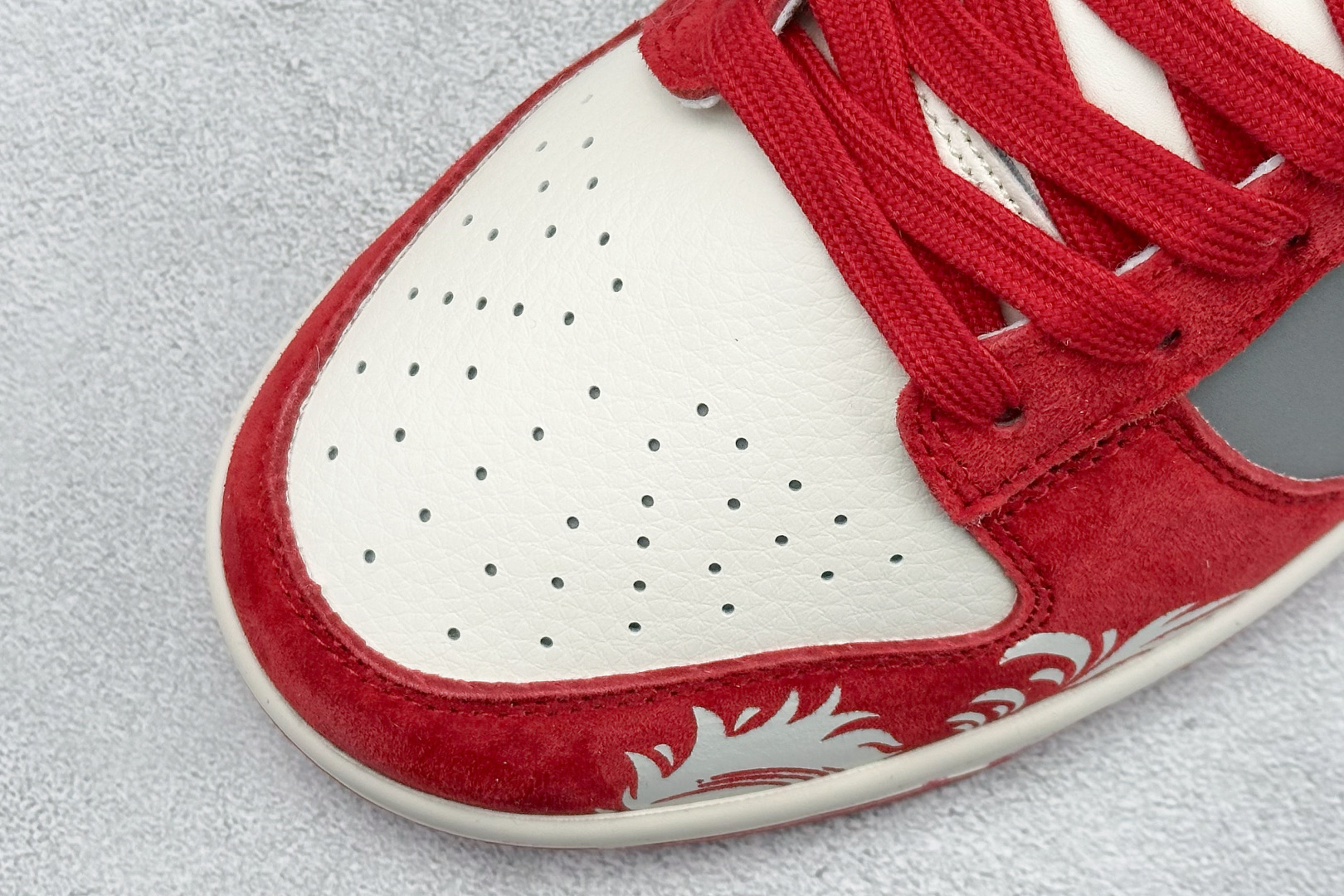 Nike SB Dunk Low RETRO 马年限定 高端定制 低帮休闲板鞋 LX1988-815-Top High Quatity Cheap Sneakers Fashion Clothing Clothes Bags handbags Shoes of all Brand wholesale With The best Quality And Beautiful Price from China Factory Chinese suppliers wholesaler seller Nike SB Dunk Low RETRO 马年限定 高端定制 低帮休闲板鞋 LX1988-815