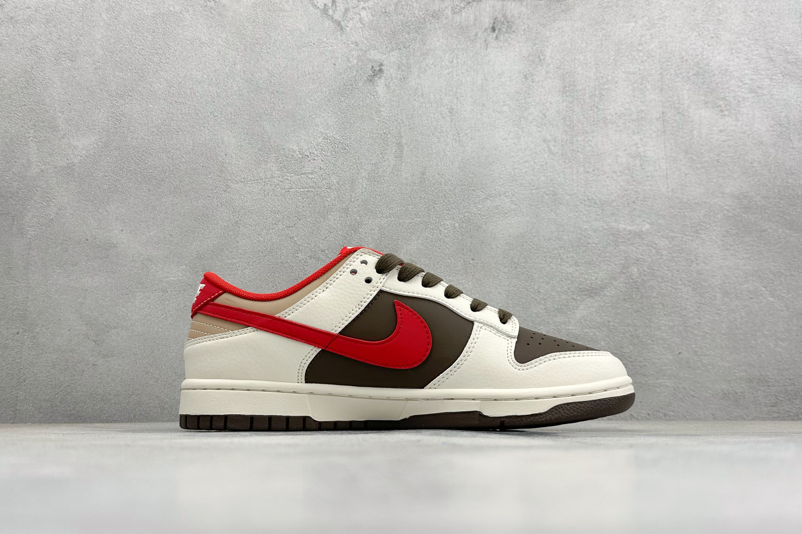 Nike SB Dunk Low RETRO 马年限定 高端定制 低帮休闲板鞋 XT6998-127-Top High Quatity Cheap Sneakers Fashion Clothing Clothes Bags handbags Shoes of all Brand wholesale With The best Quality And Beautiful Price from China Factory Chinese suppliers wholesaler seller Nike SB Dunk Low RETRO 马年限定 高端定制 低帮休闲板鞋 XT6998-127