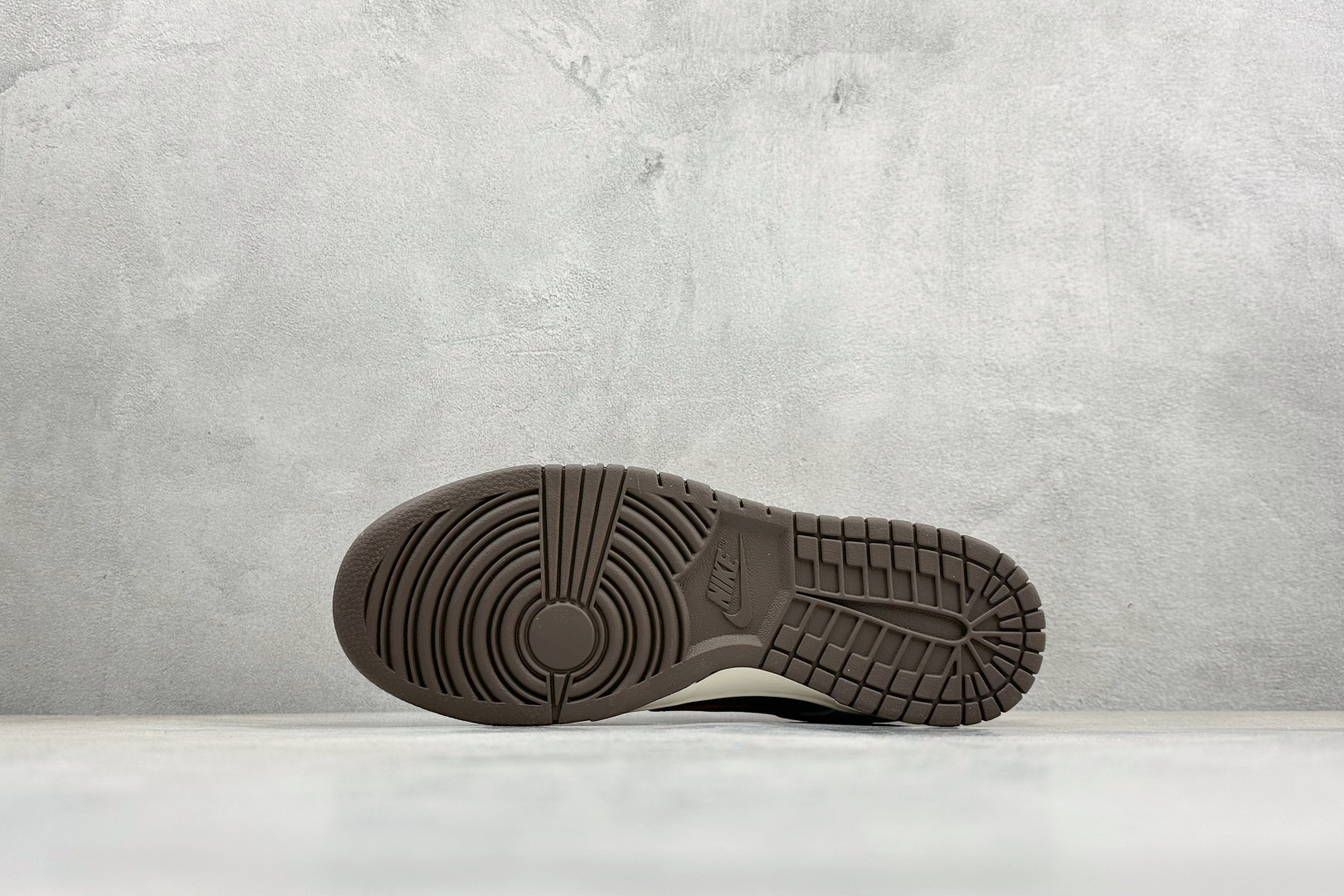 Nike SB Dunk Low RETRO 马年限定 高端定制 低帮休闲板鞋 XT6998-127-Top High Quatity Cheap Sneakers Fashion Clothing Clothes Bags handbags Shoes of all Brand wholesale With The best Quality And Beautiful Price from China Factory Chinese suppliers wholesaler seller Nike SB Dunk Low RETRO 马年限定 高端定制 低帮休闲板鞋 XT6998-127