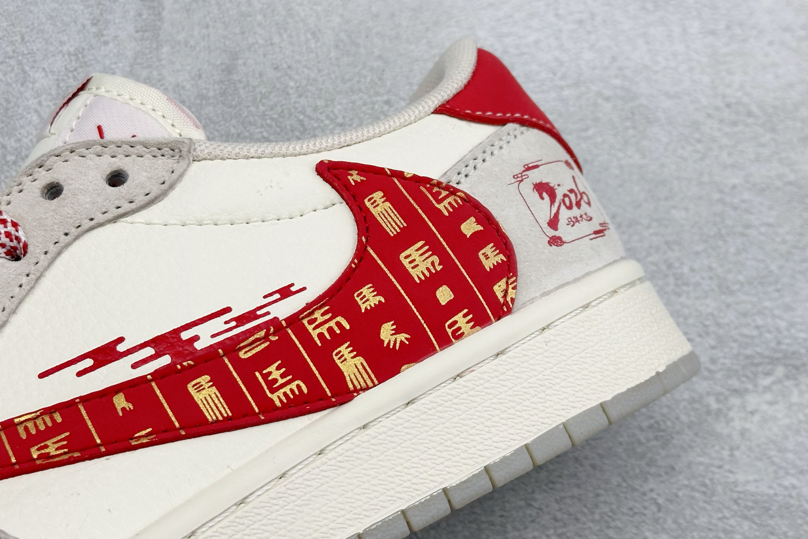 260 Air Jordan 1 Low AJ1 乔1 马年限定 高端定制 倒钩低帮复古篮球鞋 JY6988-121-Chinese UA Cheap High Quatity Brand Clothes Bags handbags Sneakers wholesale wholesaler seller from China Factory suppliers Fashion Clothing Shoes best Quality Beautiful Price 260 Air Jordan 1 Low AJ1 乔1 马年限定 高端定制 倒钩低帮复古篮球鞋 JY6988-121