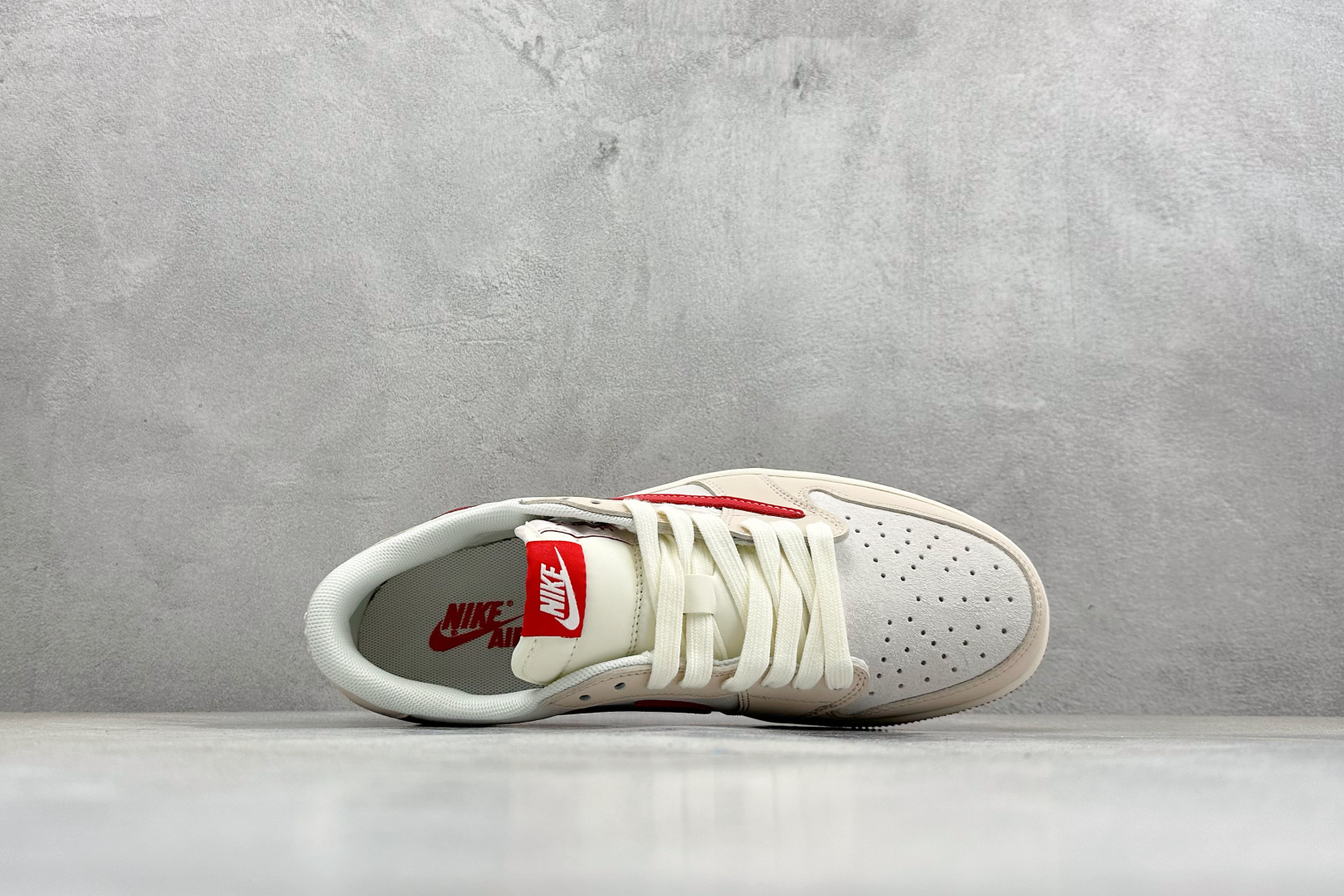 Air Jordan 1 Low AJ1 乔1 马年限定 高端定制 倒钩低帮复古篮球鞋 ZH2598-901-Top High Quatity Cheap Sneakers Fashion Clothing Clothes Bags handbags Shoes of all Brand wholesale With The best Quality And Beautiful Price from China Factory Chinese suppliers wholesaler seller Air Jordan 1 Low AJ1 乔1 马年限定 高端定制 倒钩低帮复古篮球鞋 ZH2598-901