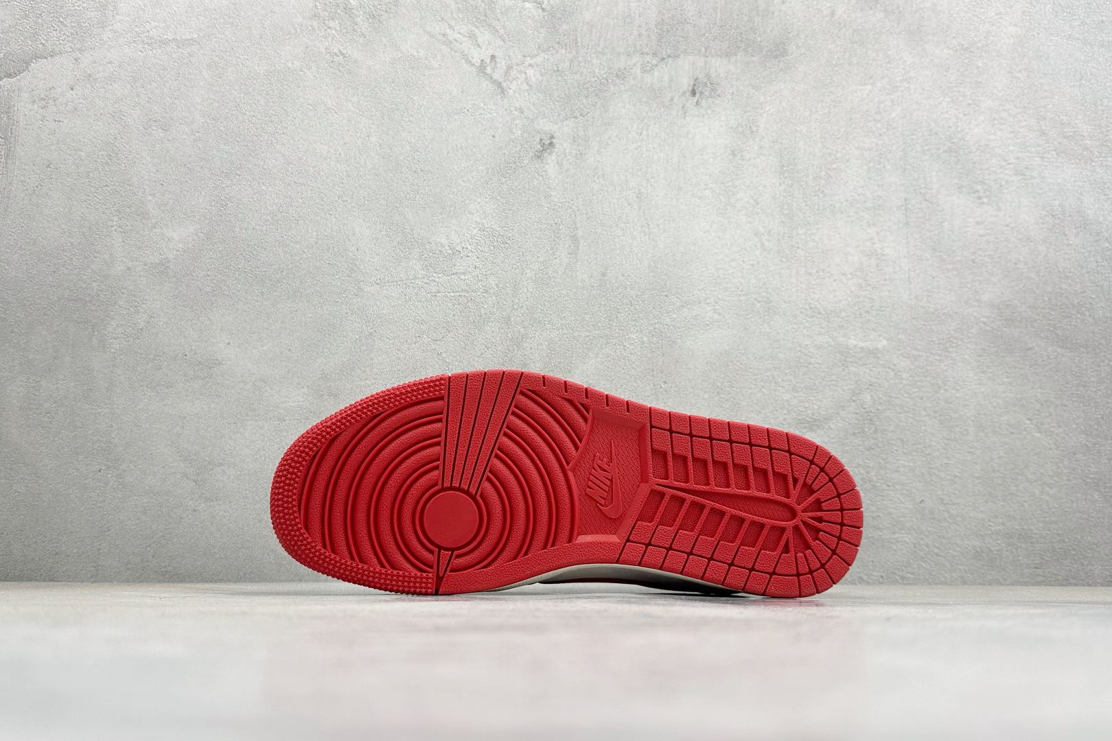 Air Jordan 1 Low AJ1 乔1 马年限定 高端定制 倒钩低帮复古篮球鞋 ZH2598-901-Top High Quatity Cheap Sneakers Fashion Clothing Clothes Bags handbags Shoes of all Brand wholesale With The best Quality And Beautiful Price from China Factory Chinese suppliers wholesaler seller Air Jordan 1 Low AJ1 乔1 马年限定 高端定制 倒钩低帮复古篮球鞋 ZH2598-901
