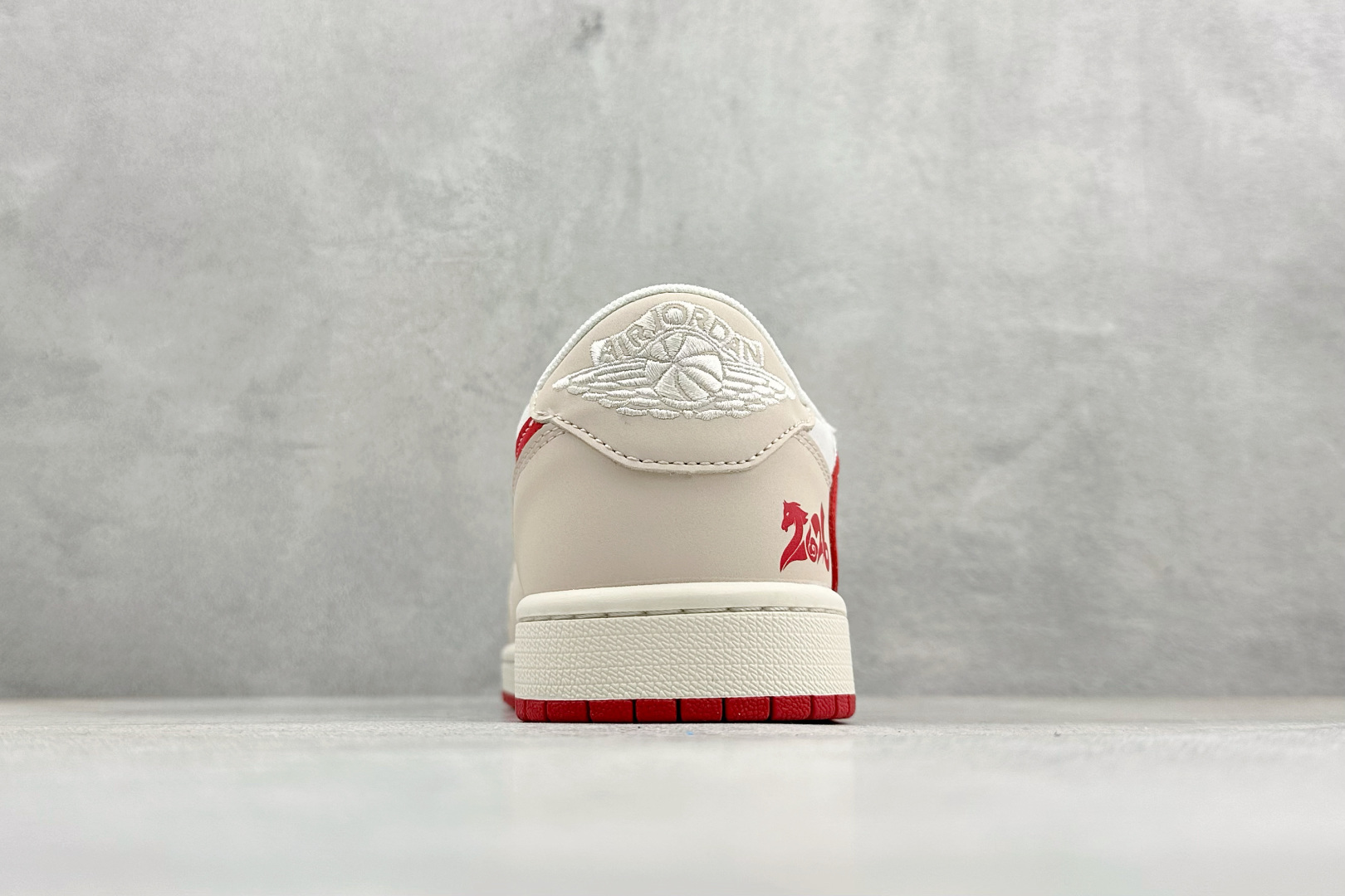 Air Jordan 1 Low AJ1 乔1 马年限定 高端定制 倒钩低帮复古篮球鞋 ZH2598-901-Top High Quatity Cheap Sneakers Fashion Clothing Clothes Bags handbags Shoes of all Brand wholesale With The best Quality And Beautiful Price from China Factory Chinese suppliers wholesaler seller Air Jordan 1 Low AJ1 乔1 马年限定 高端定制 倒钩低帮复古篮球鞋 ZH2598-901