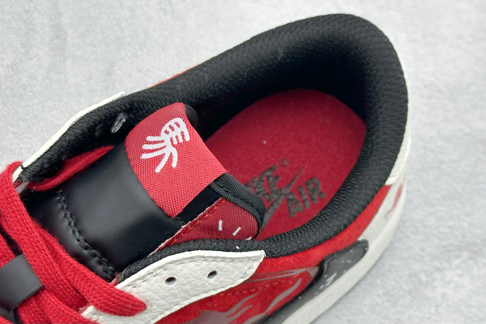 Travis Scott x Fragment Design x Air Jordan 1 Low SP AJ1 乔1马年限定 白红泼墨 低帮文化休闲板鞋 DZ2688-118-Top High Quatity Cheap Sneakers Fashion Clothing Clothes Bags handbags Shoes of all Brand wholesale With The best Quality And Beautiful Price from China Factory Chinese suppliers wholesaler seller Travis Scott x Fragment Design x Air Jordan 1 Low SP AJ1 乔1马年限定 白红泼墨 低帮文化休闲板鞋 DZ2688-118