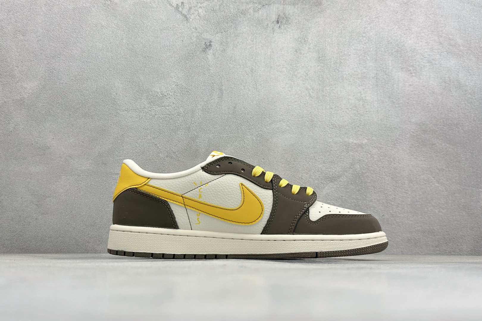 Travis Scott x Fragment Design x Air Jordan 1 Low SP AJ1 乔1马年限定 低帮文化休闲板鞋 xD1979-005-Top High Quatity Cheap Sneakers Fashion Clothing Clothes Bags handbags Shoes of all Brand wholesale With The best Quality And Beautiful Price from China Factory Chinese suppliers wholesaler seller Travis Scott x Fragment Design x Air Jordan 1 Low SP AJ1 乔1马年限定 低帮文化休闲板鞋 xD1979-005