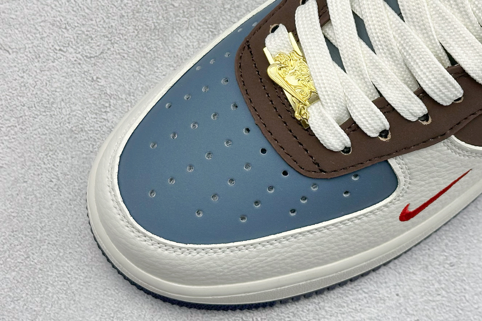 SC版Nike Air Force 1'07 Low 马年限定 青褐织云金纹 空军一号低帮休闲板鞋 NH0601-536-Top High Quatity Cheap Sneakers Fashion Clothing Clothes Bags handbags Shoes of all Brand wholesale With The best Quality And Beautiful Price from China Factory Chinese suppliers wholesaler seller SC版Nike Air Force 1'07 Low 马年限定 青褐织云金纹 空军一号低帮休闲板鞋 NH0601-536