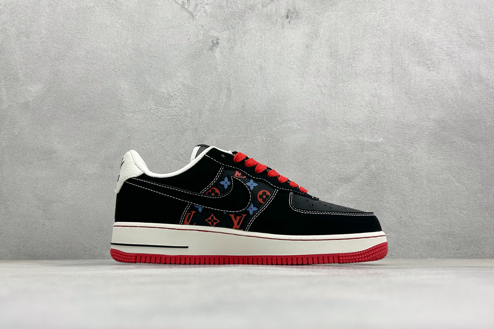 260 SC版Nike Air Force 1'07 Low LV联名 暗夜霓虹 空军一号低帮休闲板鞋 FN4932-002-Chinese UA Cheap High Quatity Brand Clothes Bags handbags Sneakers wholesale wholesaler seller from China Factory suppliers Fashion Clothing Shoes best Quality Beautiful Price 260 SC版Nike Air Force 1'07 Low LV联名 暗夜霓虹 空军一号低帮休闲板鞋 FN4932-002