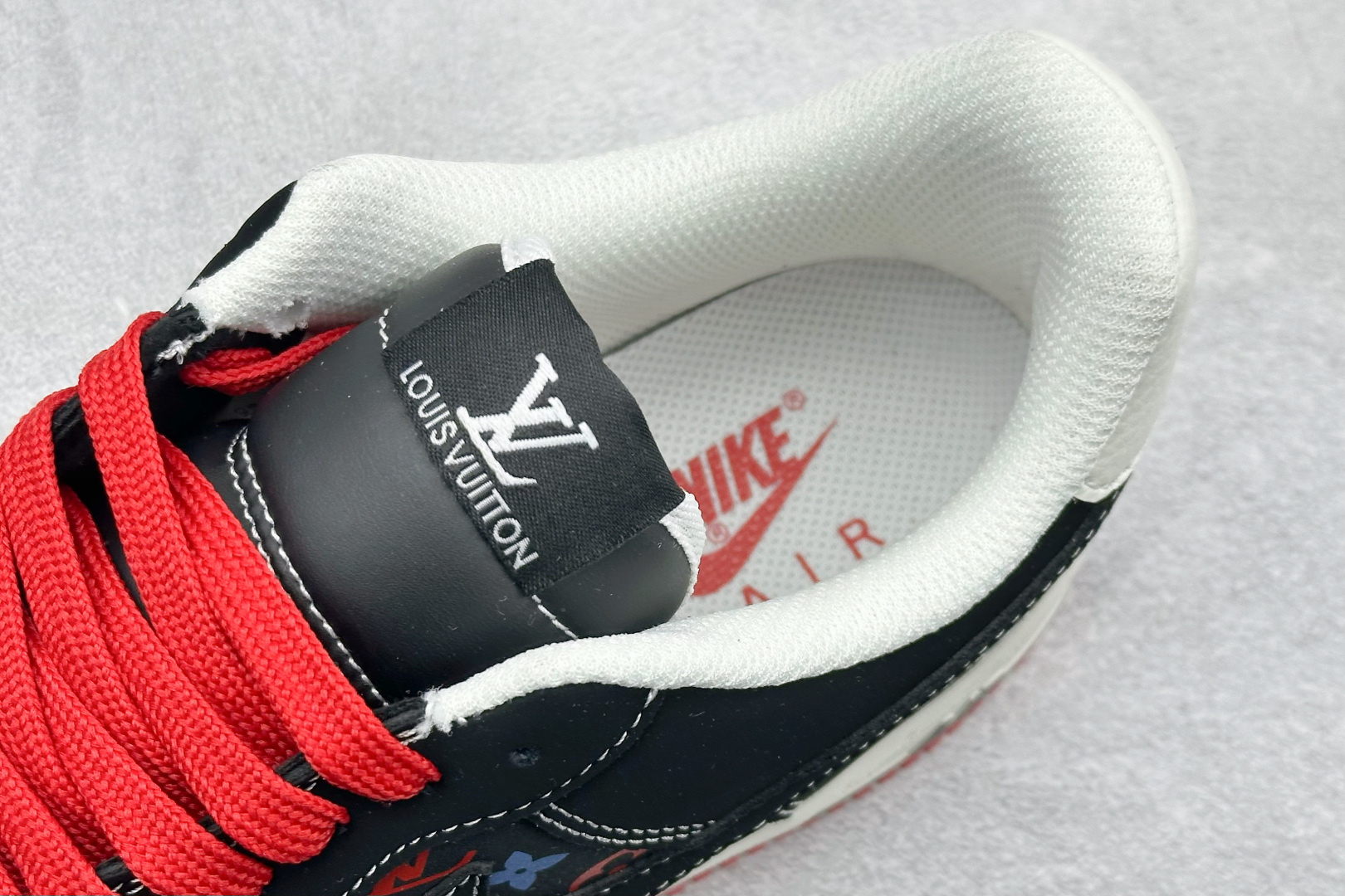 260 SC版Nike Air Force 1'07 Low LV联名 暗夜霓虹 空军一号低帮休闲板鞋 FN4932-002-Chinese UA Cheap High Quatity Brand Clothes Bags handbags Sneakers wholesale wholesaler seller from China Factory suppliers Fashion Clothing Shoes best Quality Beautiful Price 260 SC版Nike Air Force 1'07 Low LV联名 暗夜霓虹 空军一号低帮休闲板鞋 FN4932-002