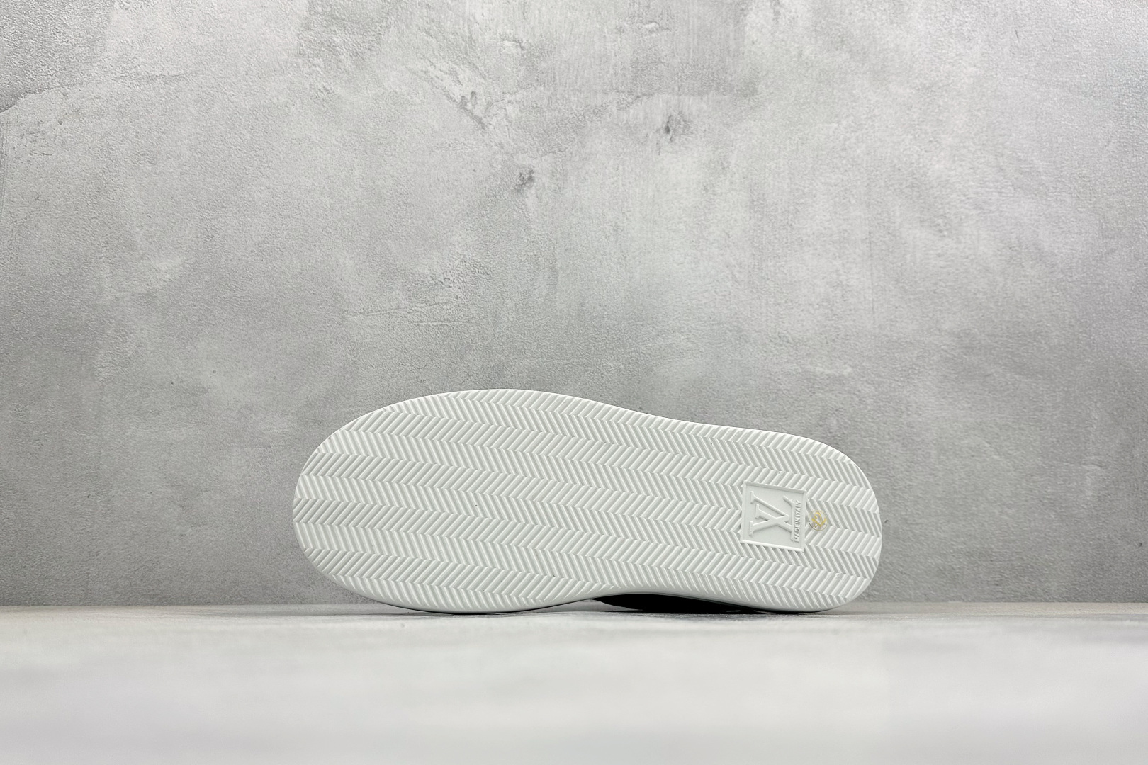 YS顶级版本全套包装 莞产高端货源 BEVERLY HILLS系列 休闲运动板鞋-Top High Quatity Cheap Sneakers Fashion Clothing Clothes Bags handbags Shoes of all Brand wholesale With The best Quality And Beautiful Price from China Factory Chinese suppliers wholesaler seller YS顶级版本全套包装 莞产高端货源 BEVERLY HILLS系列 休闲运动板鞋
