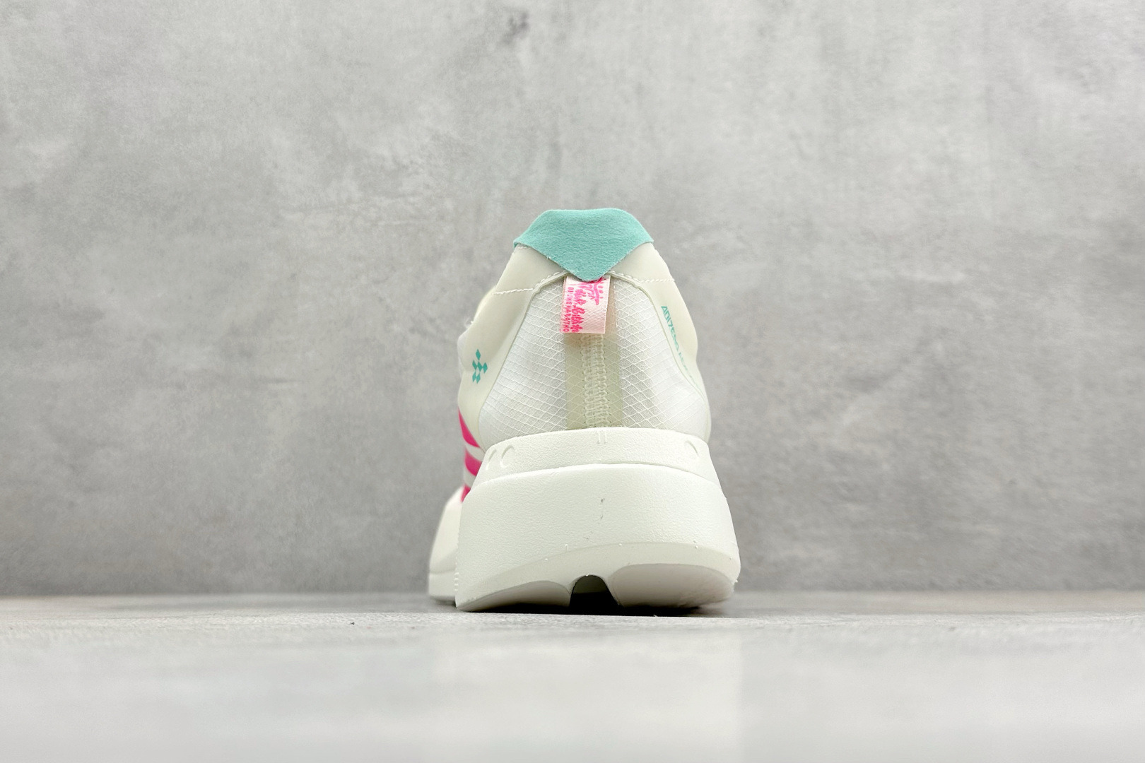Adidas Adizero Adios Pro 4 阿迪达斯 舒适百搭防滑耐磨 低帮 休闲跑步鞋 KJ3873-Top High Quatity Cheap Sneakers Fashion Clothing Clothes Bags handbags Shoes of all Brand wholesale With The best Quality And Beautiful Price from China Factory Chinese suppliers wholesaler seller Adidas Adizero Adios Pro 4 阿迪达斯 舒适百搭防滑耐磨 低帮 休闲跑步鞋 KJ3873