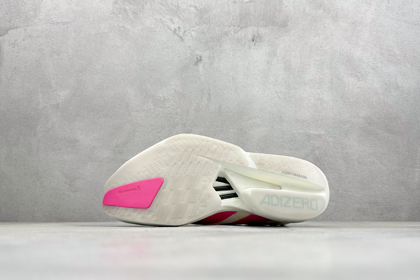 Adidas Adizero Adios Pro 4 阿迪达斯 舒适百搭防滑耐磨 低帮 休闲跑步鞋 KJ3873-Top High Quatity Cheap Sneakers Fashion Clothing Clothes Bags handbags Shoes of all Brand wholesale With The best Quality And Beautiful Price from China Factory Chinese suppliers wholesaler seller Adidas Adizero Adios Pro 4 阿迪达斯 舒适百搭防滑耐磨 低帮 休闲跑步鞋 KJ3873