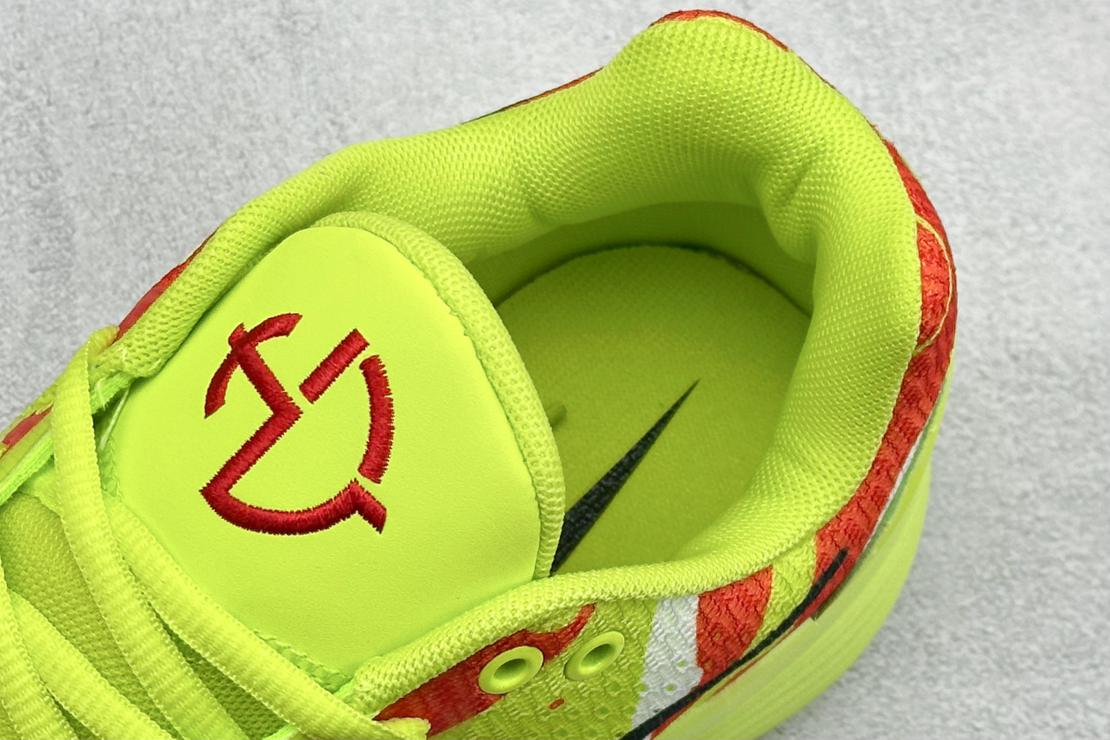 280 Nike React Hyperdunk 2017 Low EP 马年限定 低帮实战篮球鞋 897637-008