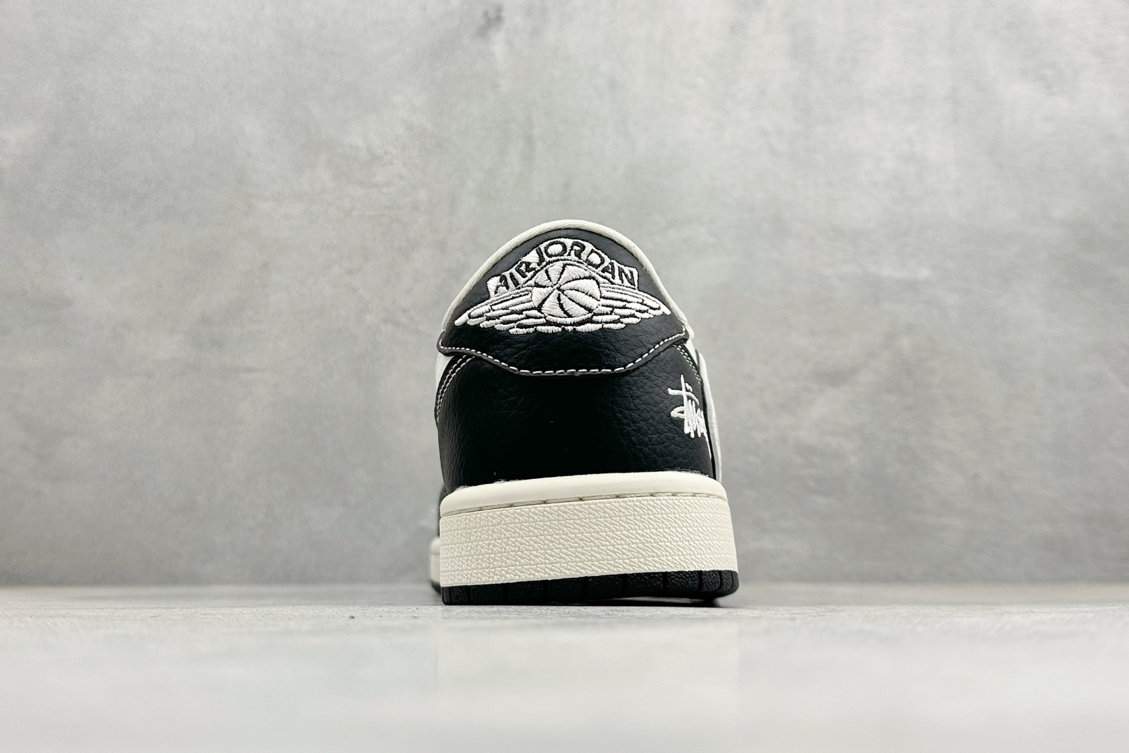 280 Air Jordan 1 Low AJ1 乔1 斯图西联名 高端定制 倒钩低帮复古篮球鞋 DM7866-125