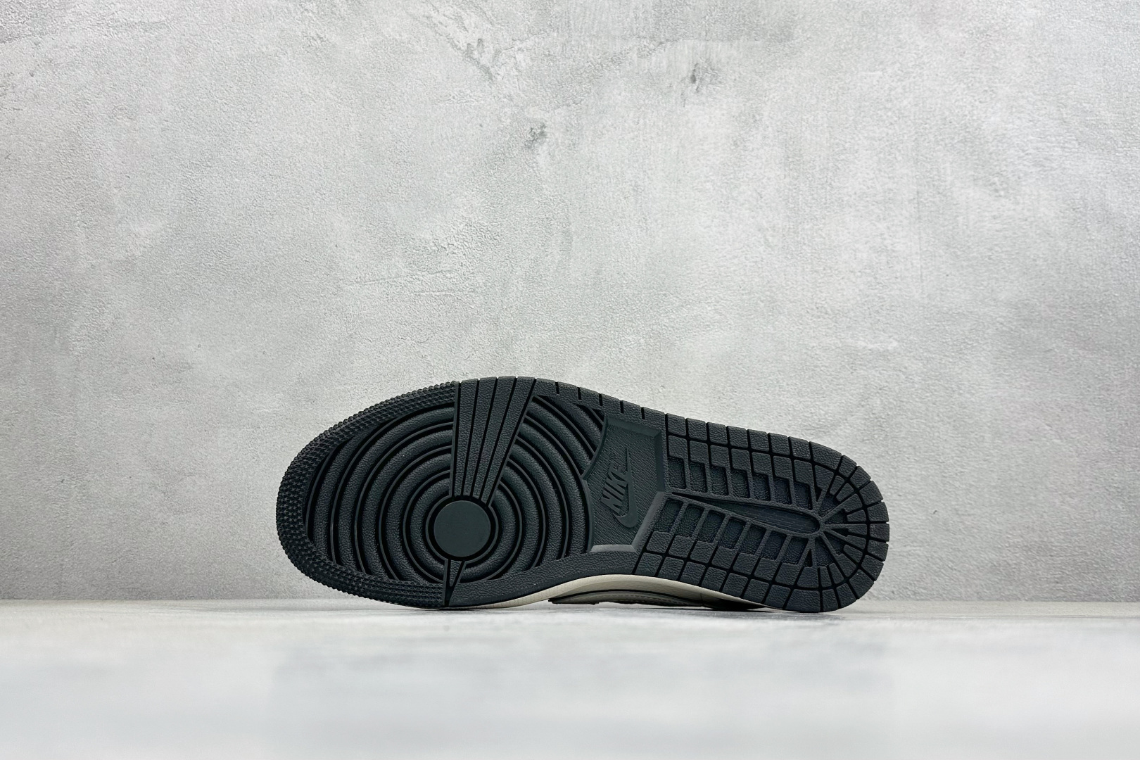 280 Air Jordan 1 Low AJ1 乔1 斯图西联名 高端定制 倒钩低帮复古篮球鞋 DM7866-125
