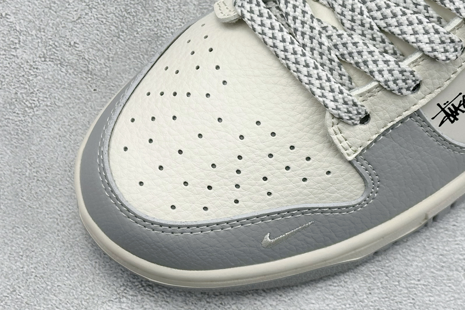 Nike Dunk Low Retro 斯图西联名 周年高端定制 低帮休闲板鞋 XS6089-633