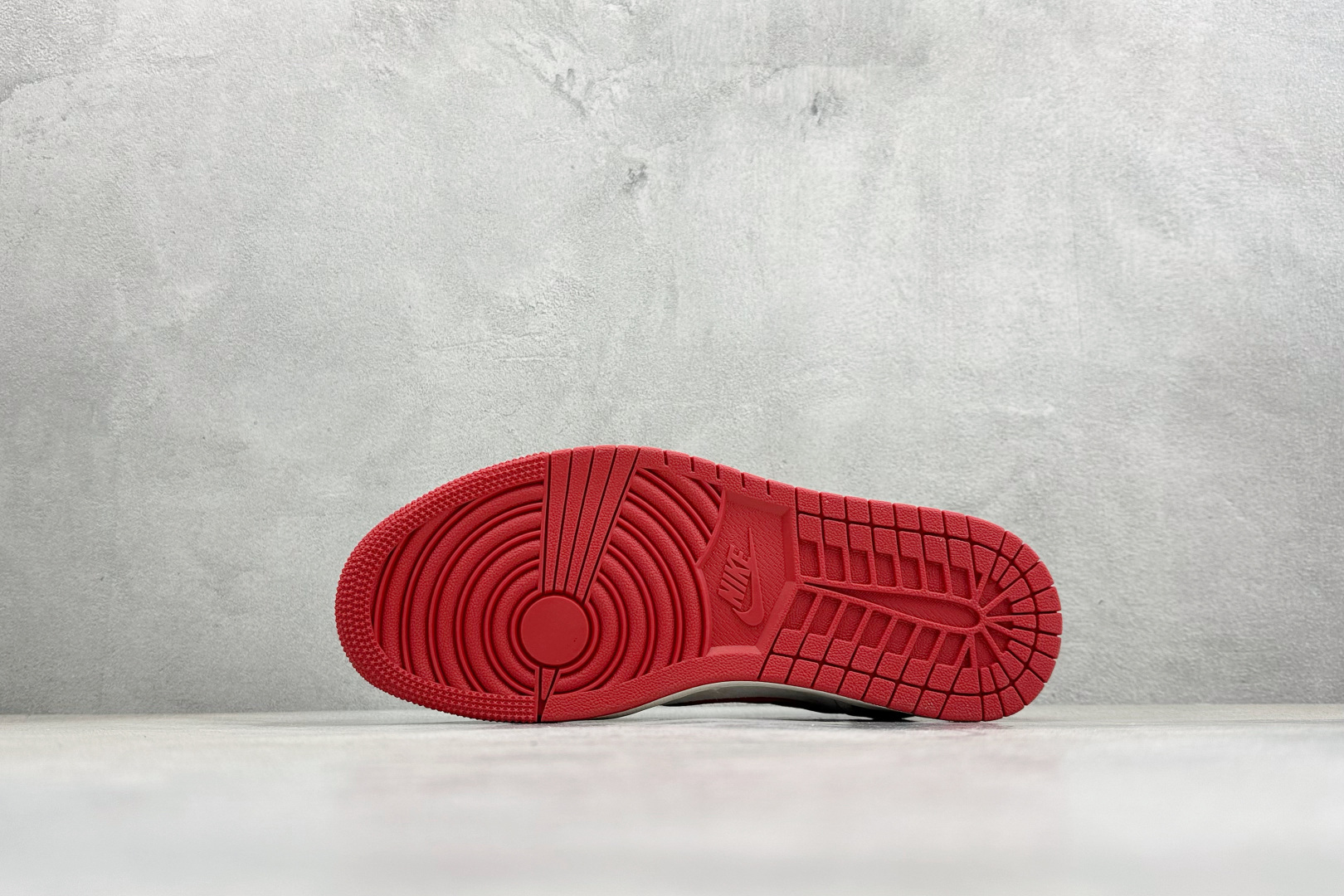 Air Jordan 1 Low AJ1 乔1 马年限定 高端定制 倒钩低帮复古篮球鞋 FF9989-014-Top High Quatity Cheap Sneakers Fashion Clothing Clothes Bags handbags Shoes of all Brand wholesale With The best Quality And Beautiful Price from China Factory Chinese suppliers wholesaler seller Air Jordan 1 Low AJ1 乔1 马年限定 高端定制 倒钩低帮复古篮球鞋 FF9989-014