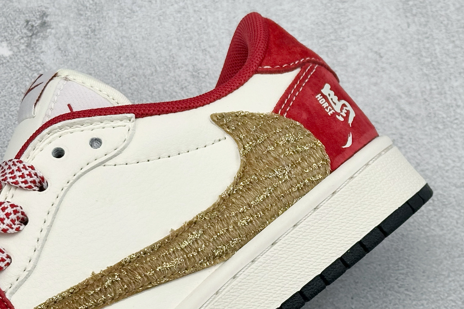 260 Air Jordan 1 Low AJ1 乔1 马年限定 高端定制 倒钩低帮复古篮球鞋 SD6868-122-Chinese UA Cheap High Quatity Brand Clothes Bags handbags Sneakers wholesale wholesaler seller from China Factory suppliers Fashion Clothing Shoes best Quality Beautiful Price 260 Air Jordan 1 Low AJ1 乔1 马年限定 高端定制 倒钩低帮复古篮球鞋 SD6868-122