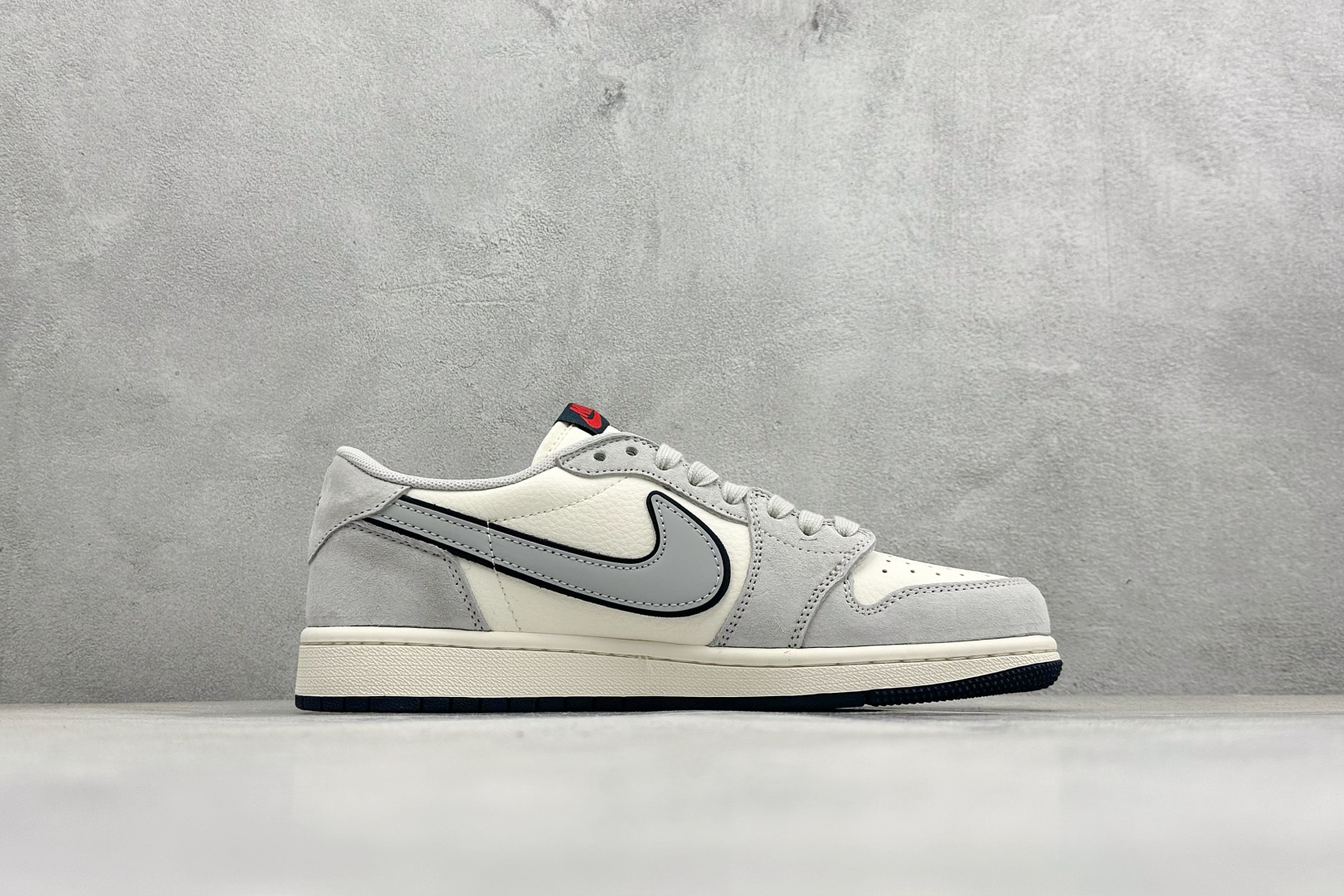 Air Jordan 1 Low AJ1 乔1 马年限定 高端定制 倒钩低帮复古篮球鞋 JY6988-122