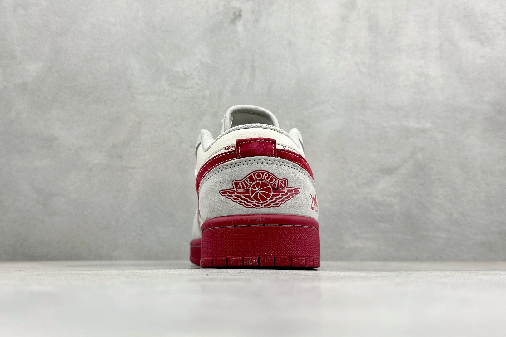260 Air Jordan 1 Low AJ1 乔1 马年限定2026高端定制 低帮复古篮球鞋 JP2026-122-Chinese UA Cheap High Quatity Brand Clothes Bags handbags Sneakers wholesale wholesaler seller from China Factory suppliers Fashion Clothing Shoes best Quality Beautiful Price 260 Air Jordan 1 Low AJ1 乔1 马年限定2026高端定制 低帮复古篮球鞋 JP2026-122