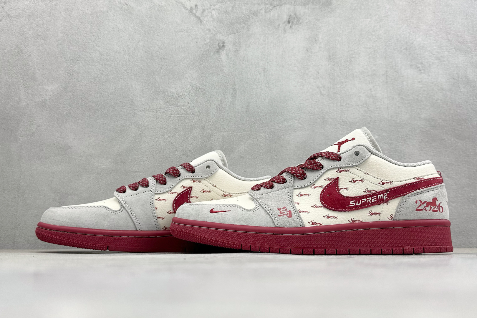 260 Air Jordan 1 Low AJ1 乔1 马年限定2026高端定制 低帮复古篮球鞋 JP2026-122-Chinese UA Cheap High Quatity Brand Clothes Bags handbags Sneakers wholesale wholesaler seller from China Factory suppliers Fashion Clothing Shoes best Quality Beautiful Price 260 Air Jordan 1 Low AJ1 乔1 马年限定2026高端定制 低帮复古篮球鞋 JP2026-122