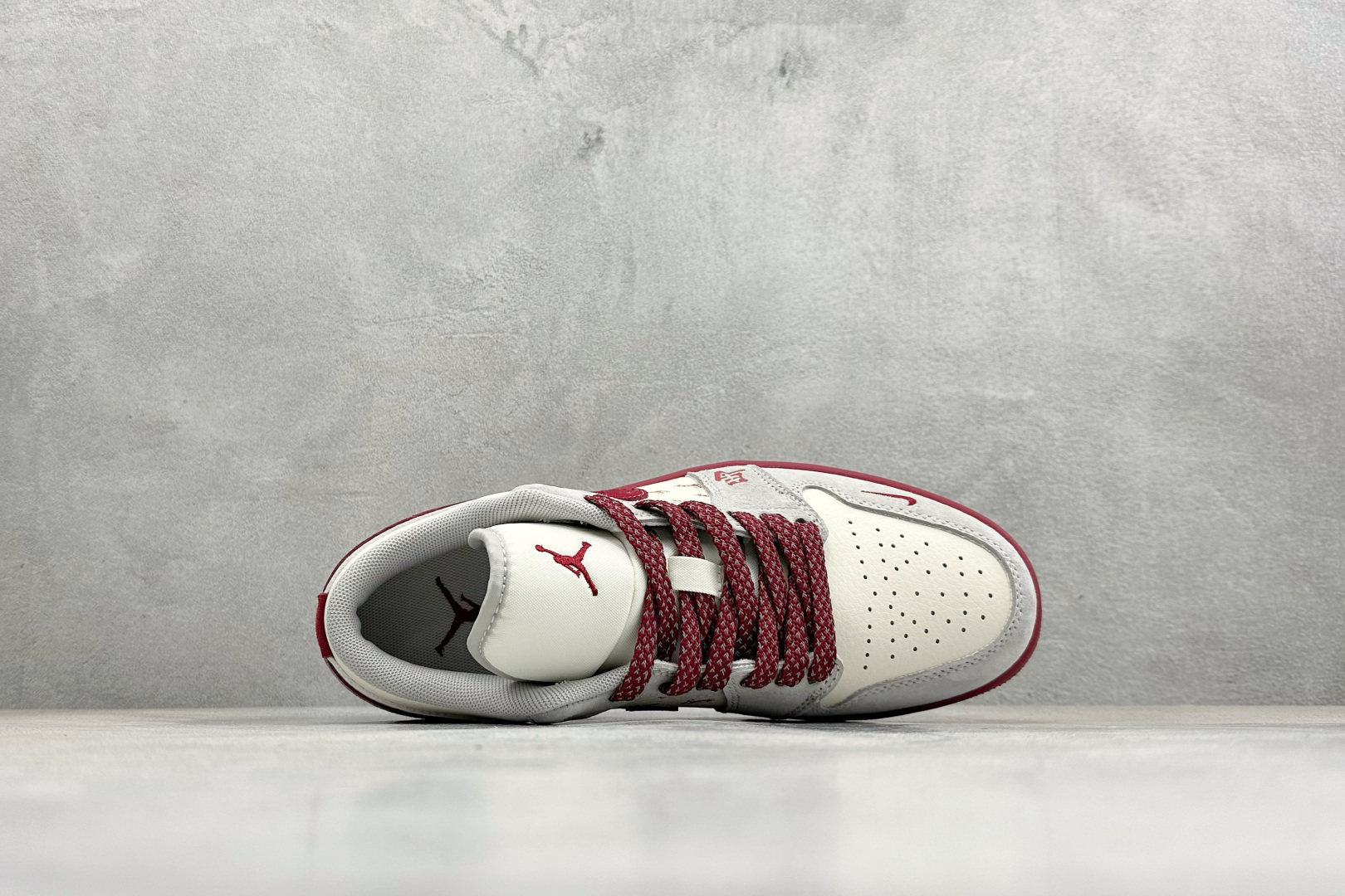 260 Air Jordan 1 Low AJ1 乔1 马年限定2026高端定制 低帮复古篮球鞋 JP2026-122-Chinese UA Cheap High Quatity Brand Clothes Bags handbags Sneakers wholesale wholesaler seller from China Factory suppliers Fashion Clothing Shoes best Quality Beautiful Price 260 Air Jordan 1 Low AJ1 乔1 马年限定2026高端定制 低帮复古篮球鞋 JP2026-122