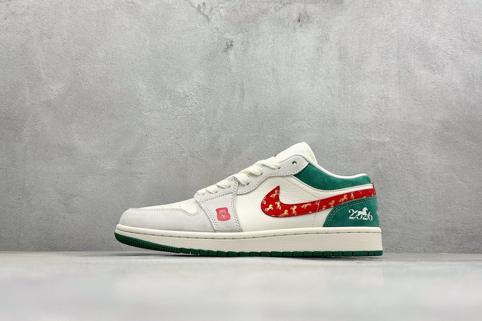 Air Jordan 1 Low AJ1 乔1 马年限定2026高端定制 低帮复古篮球鞋 LX1988-823 Air Jordan 1 Low AJ1 乔1 马年限定2026高端定制 低帮复古篮球鞋 LX1988-823